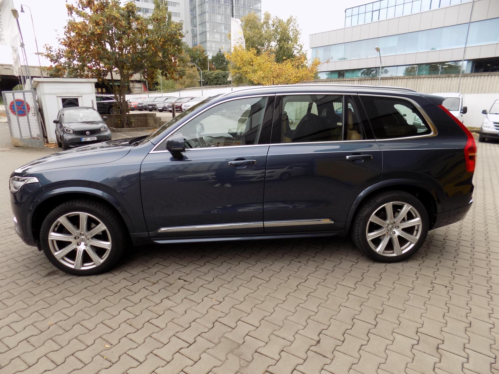 Volvo XC90, 2.0 D5  Inscription - fotka 4