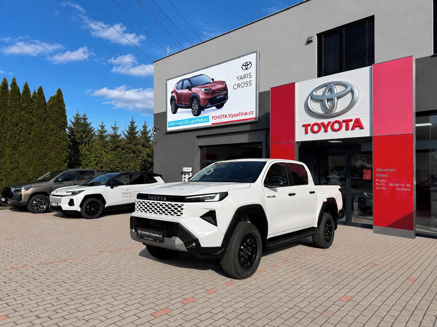 Toyota Hilux, 2,8D 4x4 6AT Active HYB