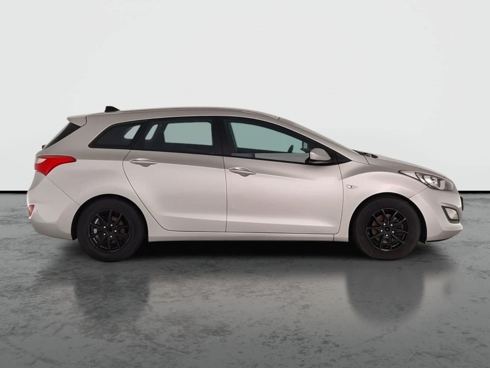 Hyundai i30, 1.6 CRDi, Serv.kniha, Xenony - fotka 6