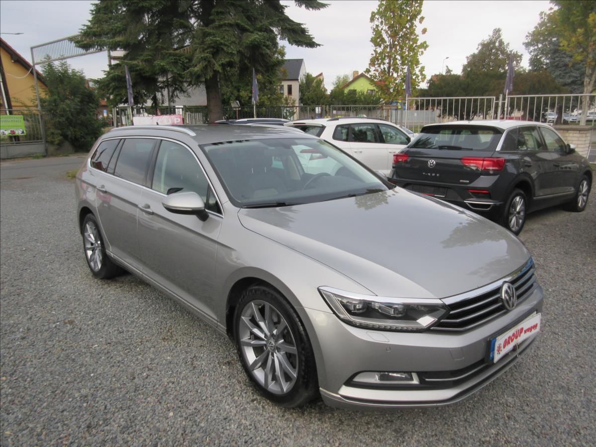 Volkswagen Passat, 2,0 TDI DSG 4 Motion Highline - fotka 2