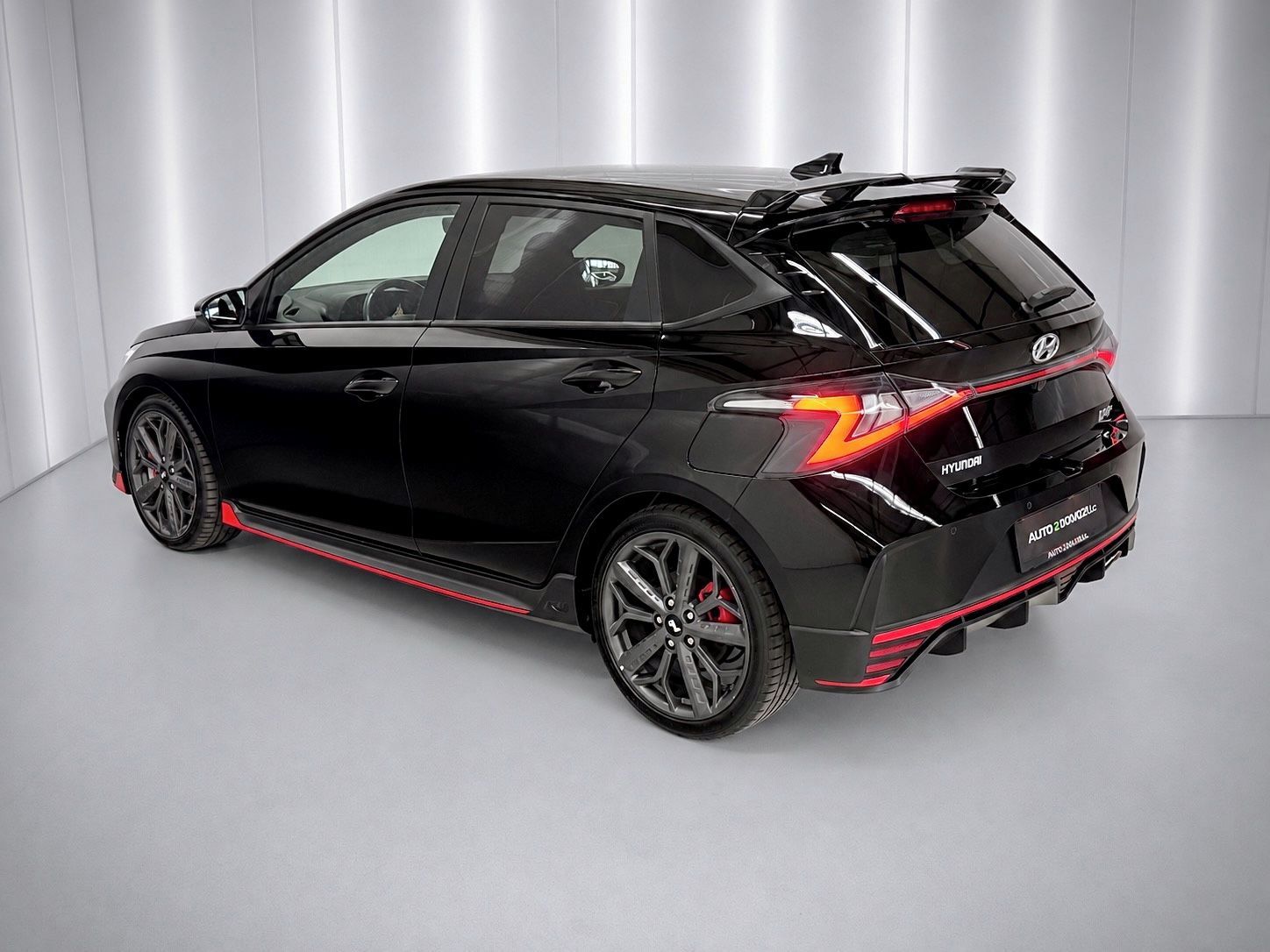 Hyundai i20, N 1.6 T-GDI PHANTOM BLACK, LED - fotka 4