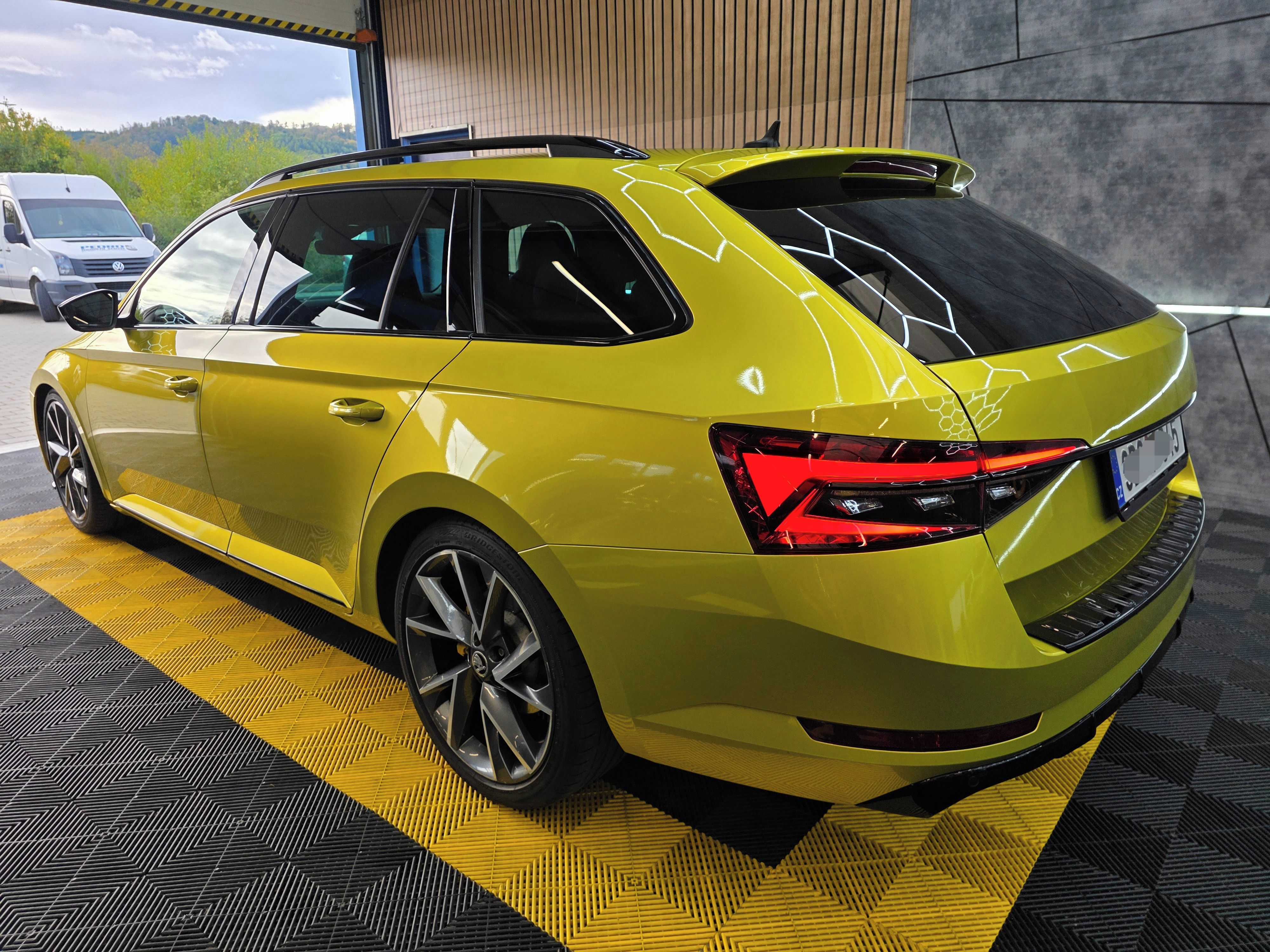 Škoda Superb, 2.0tdi 140kw