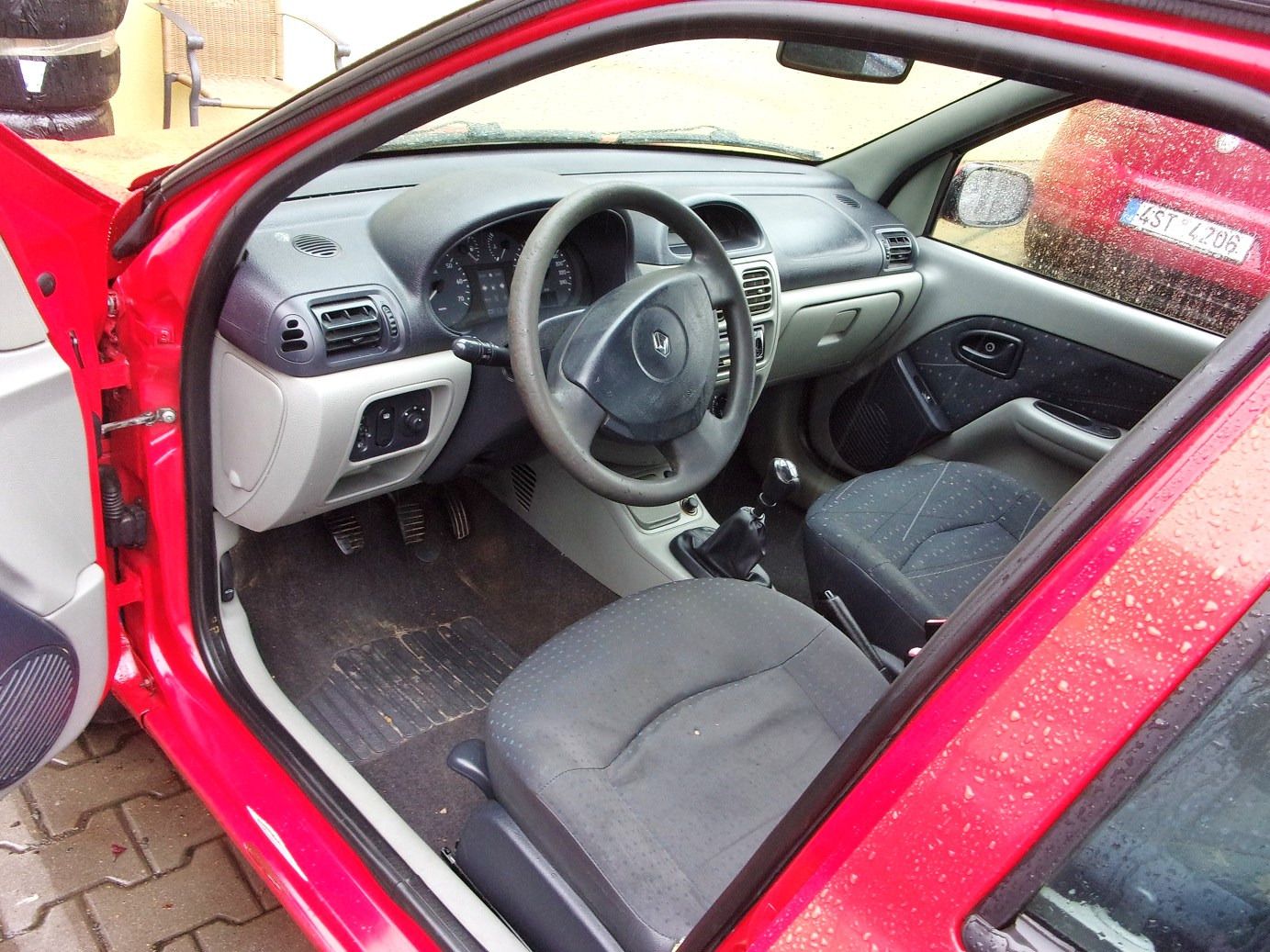 Renault Thalia, 1.5dCi,úsporný,nová STK,ČR - fotka 4