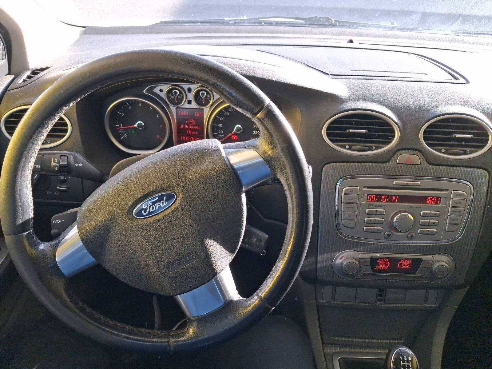 Ford Focus, 1.6 16V, po STK - fotka 3
