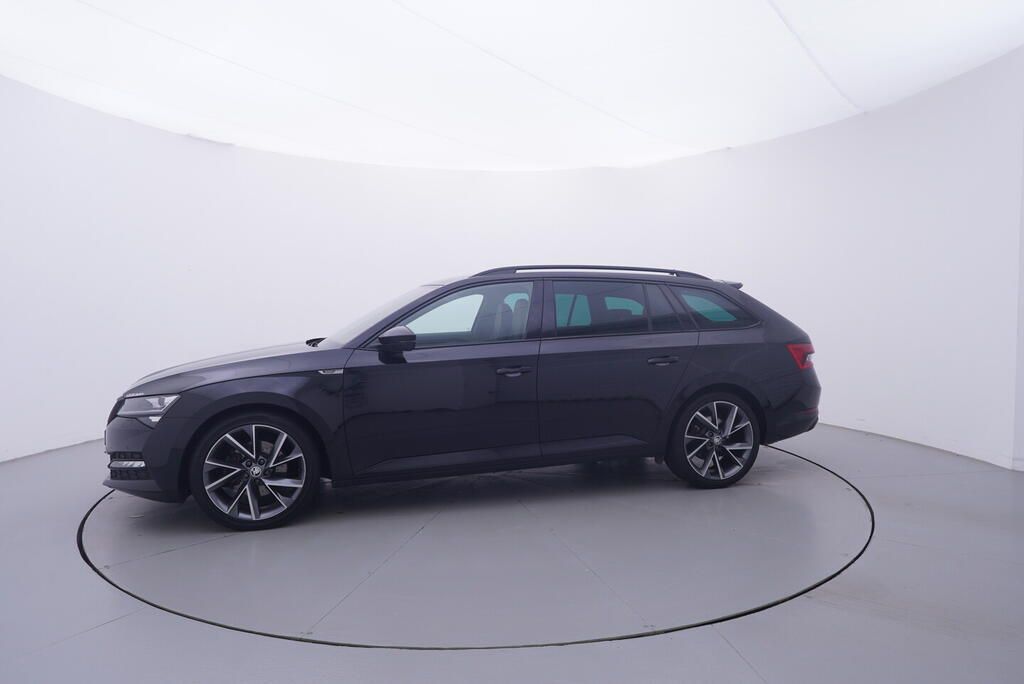 Škoda Superb, SportLine 2.0 TDI 140 kW - fotka 2