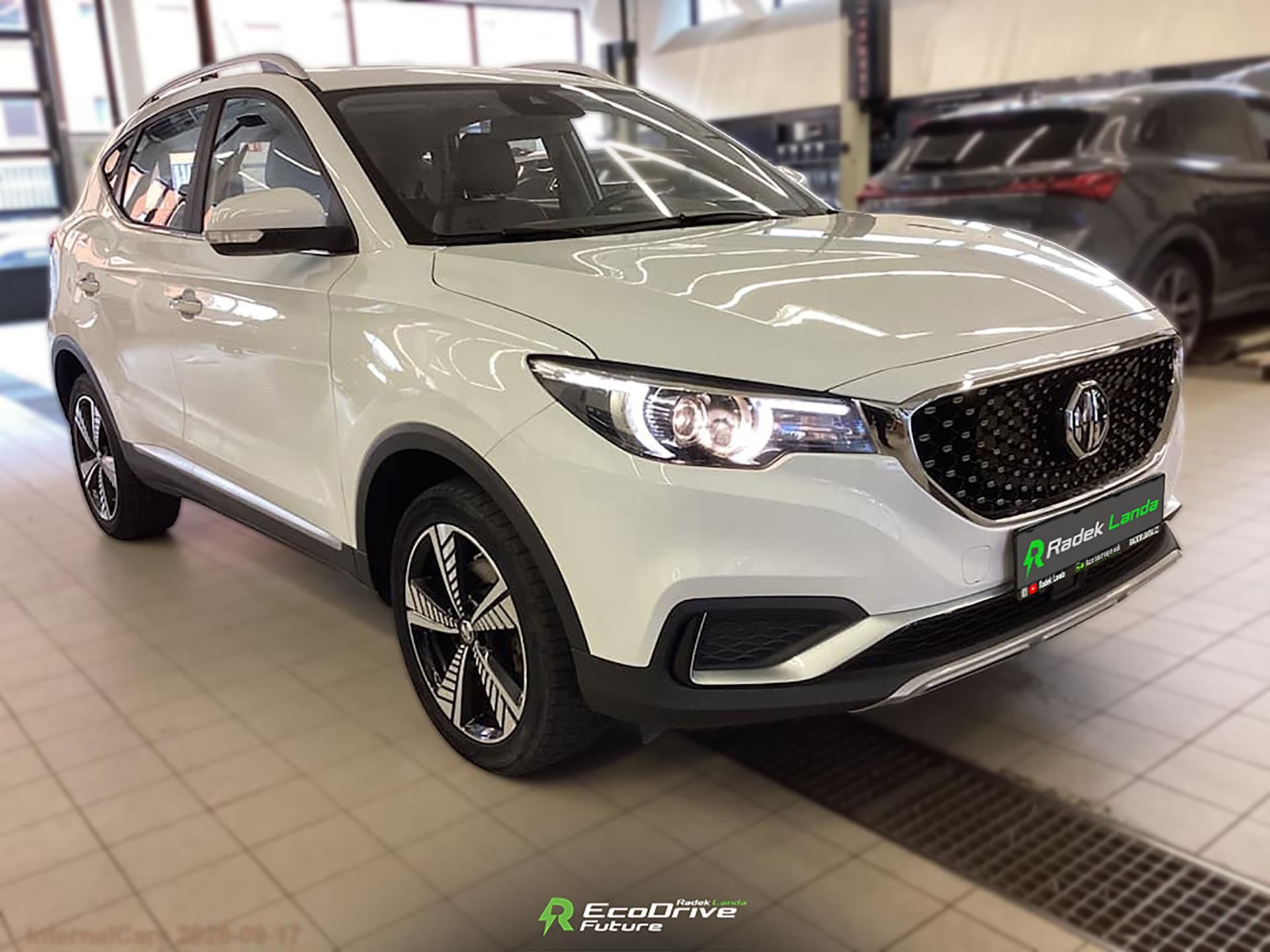 MG ZS, 44,5 kWh, FWD (143 koní) - fotka 2