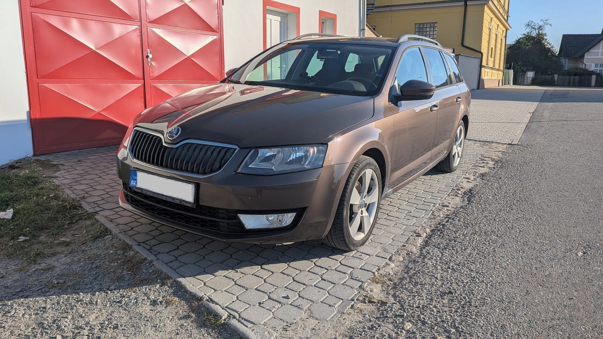 Škoda Octavia, 2.0 TDI 110 kW kombi - fotka 3