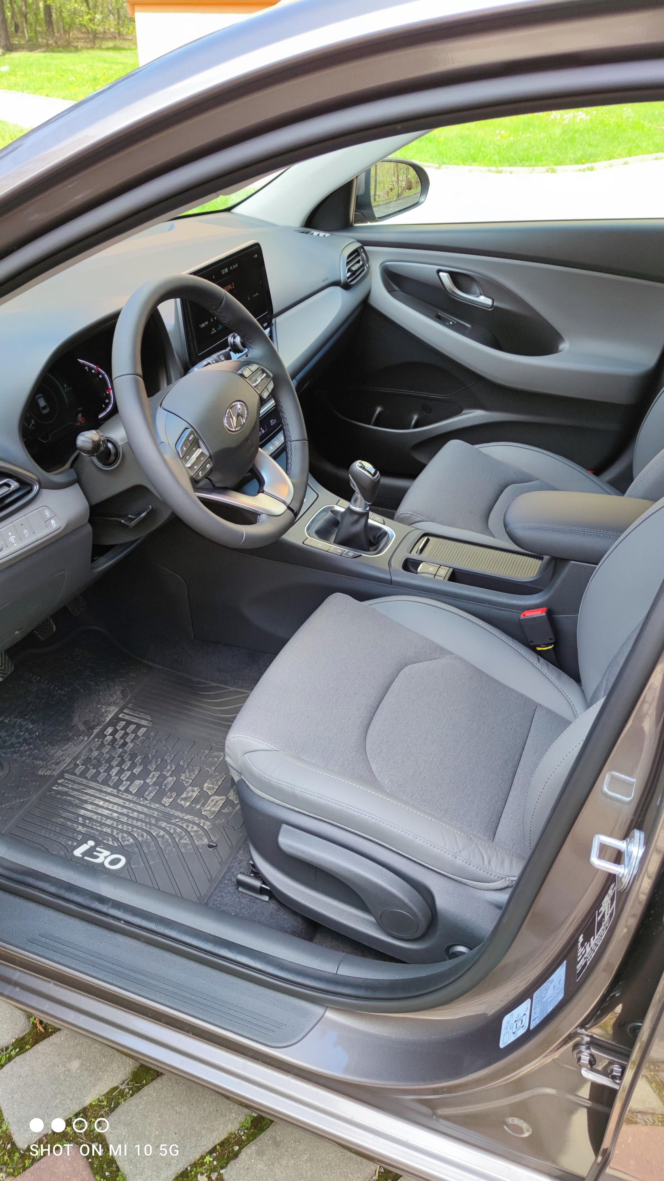 Hyundai i30, 1.5 T-GDI - fotka 4