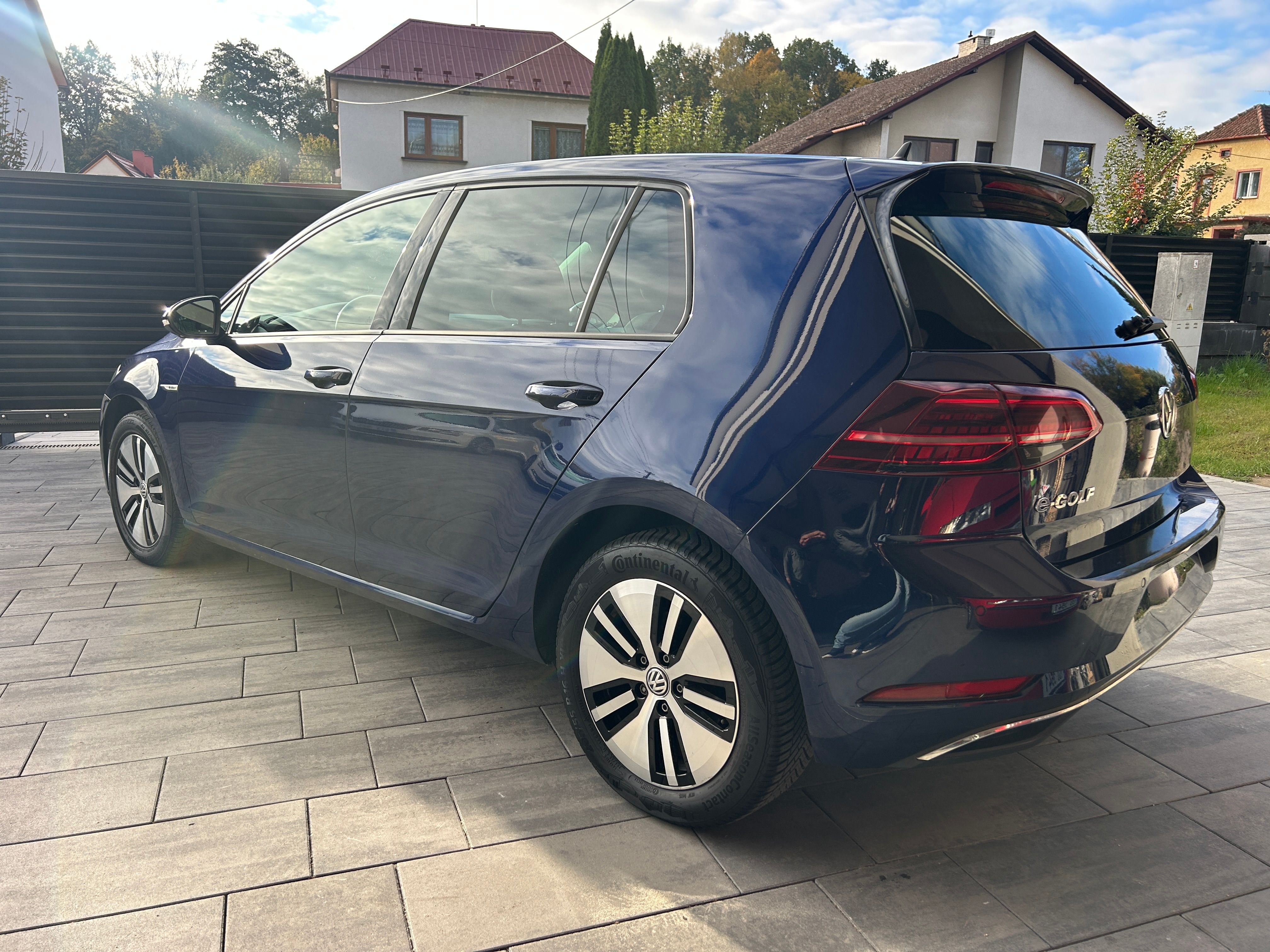 Volkswagen e-Golf, E- Golf Limited TČ - fotka 4