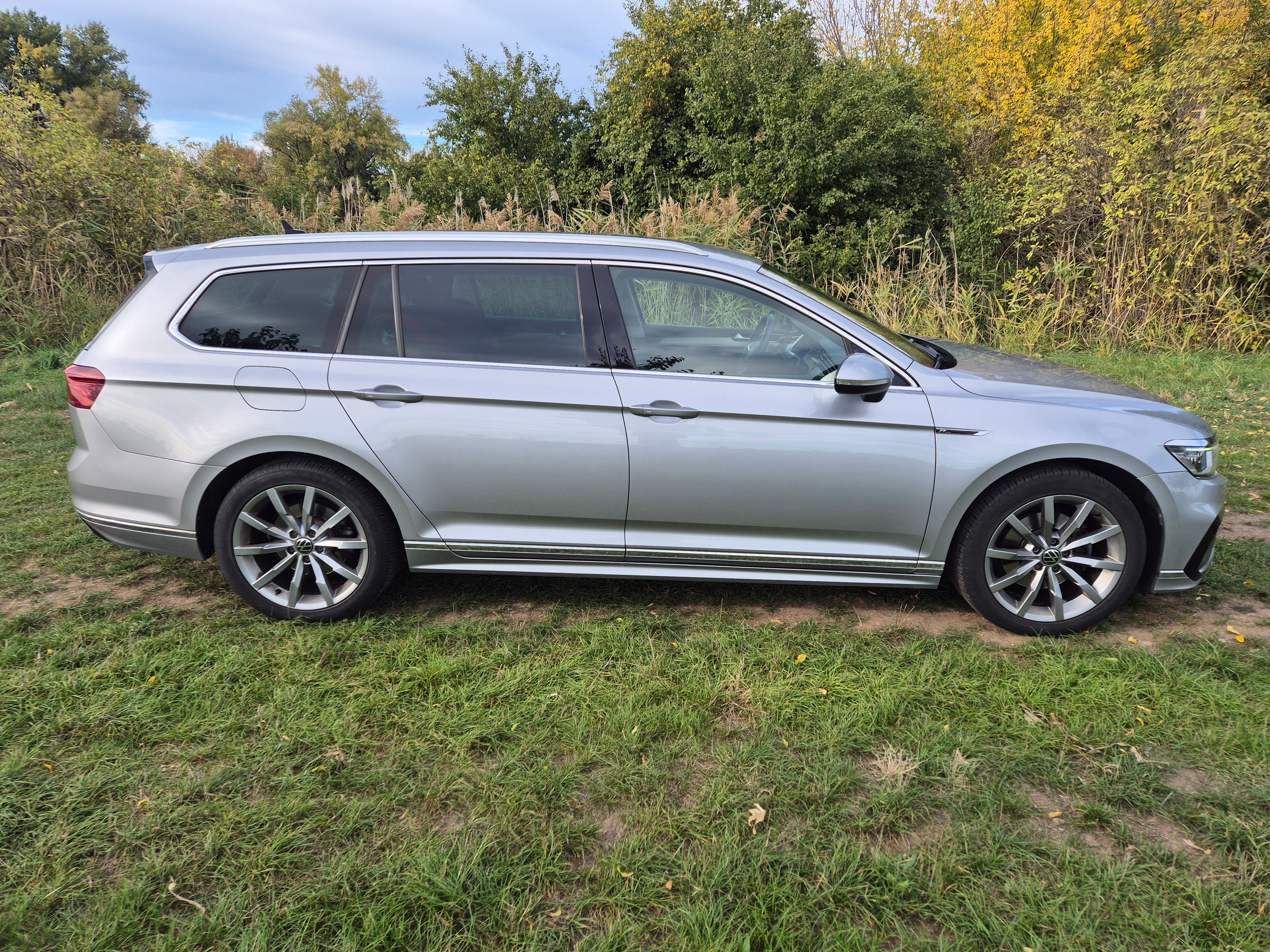 Volkswagen Passat, 2.0 TDI 110kW R-line 1 majitel - fotka 4