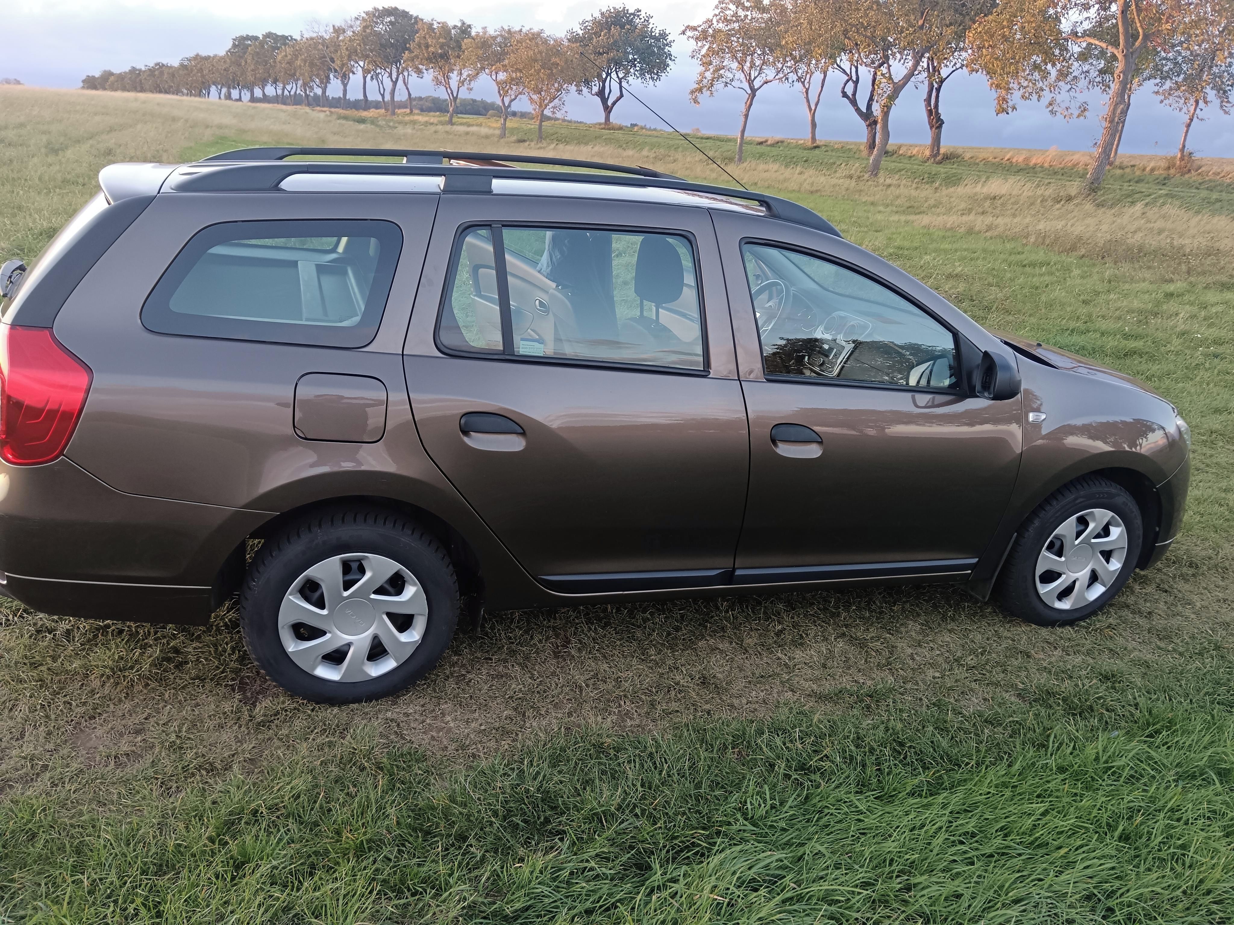 Dacia Logan, Koupena v ČR, pouze 40tis. km - fotka 2