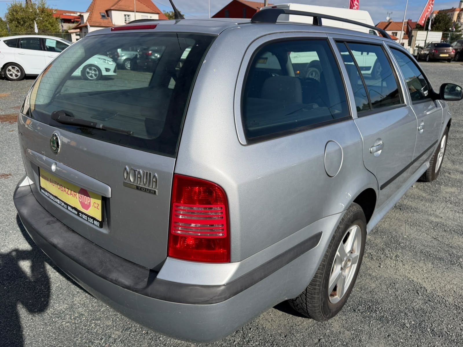 Škoda Octavia, 1.9TDi 74kw TOUR CZ - fotka 6