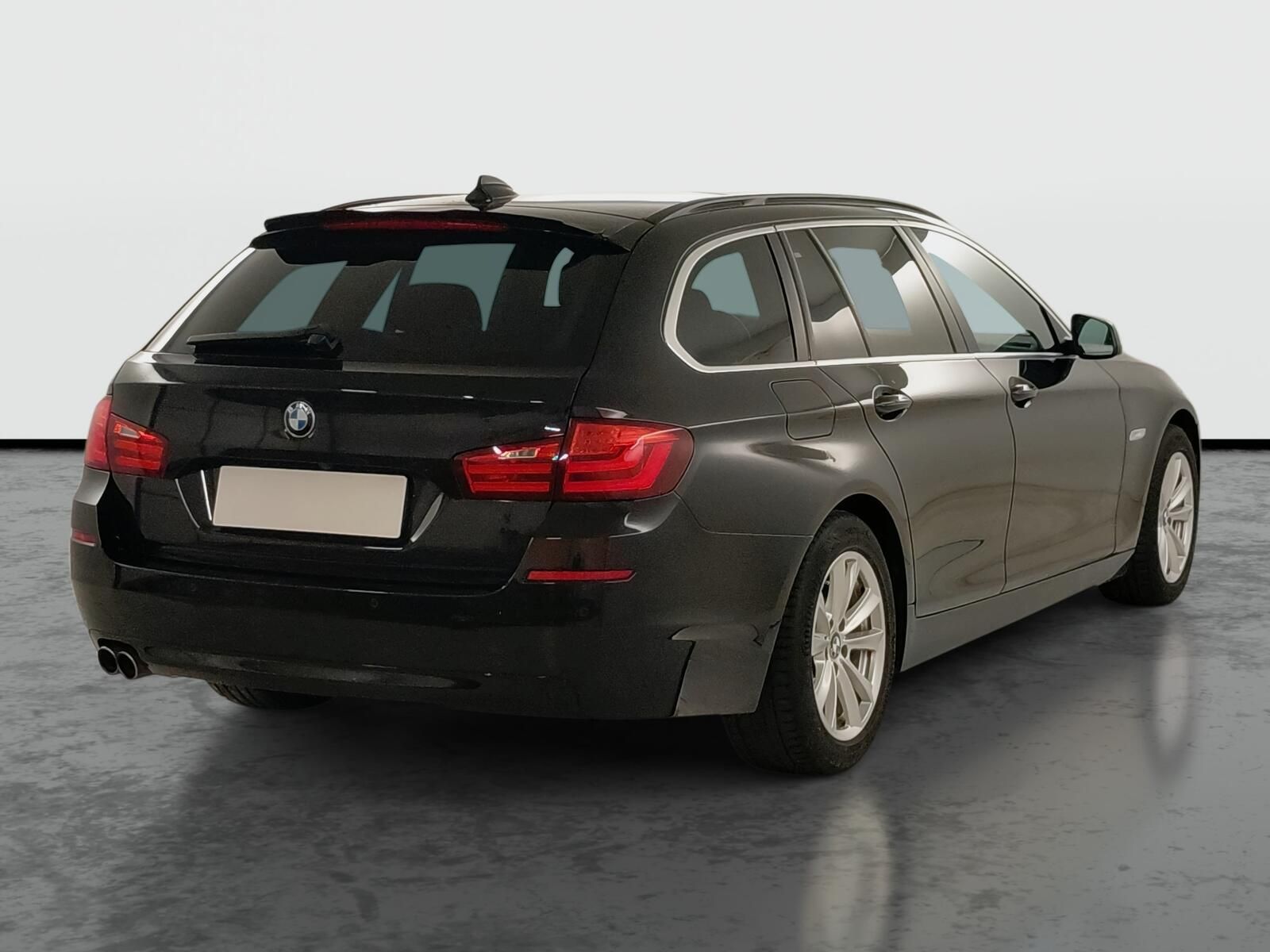 BMW Řada 5, 520d, Serv.kniha - fotka 5