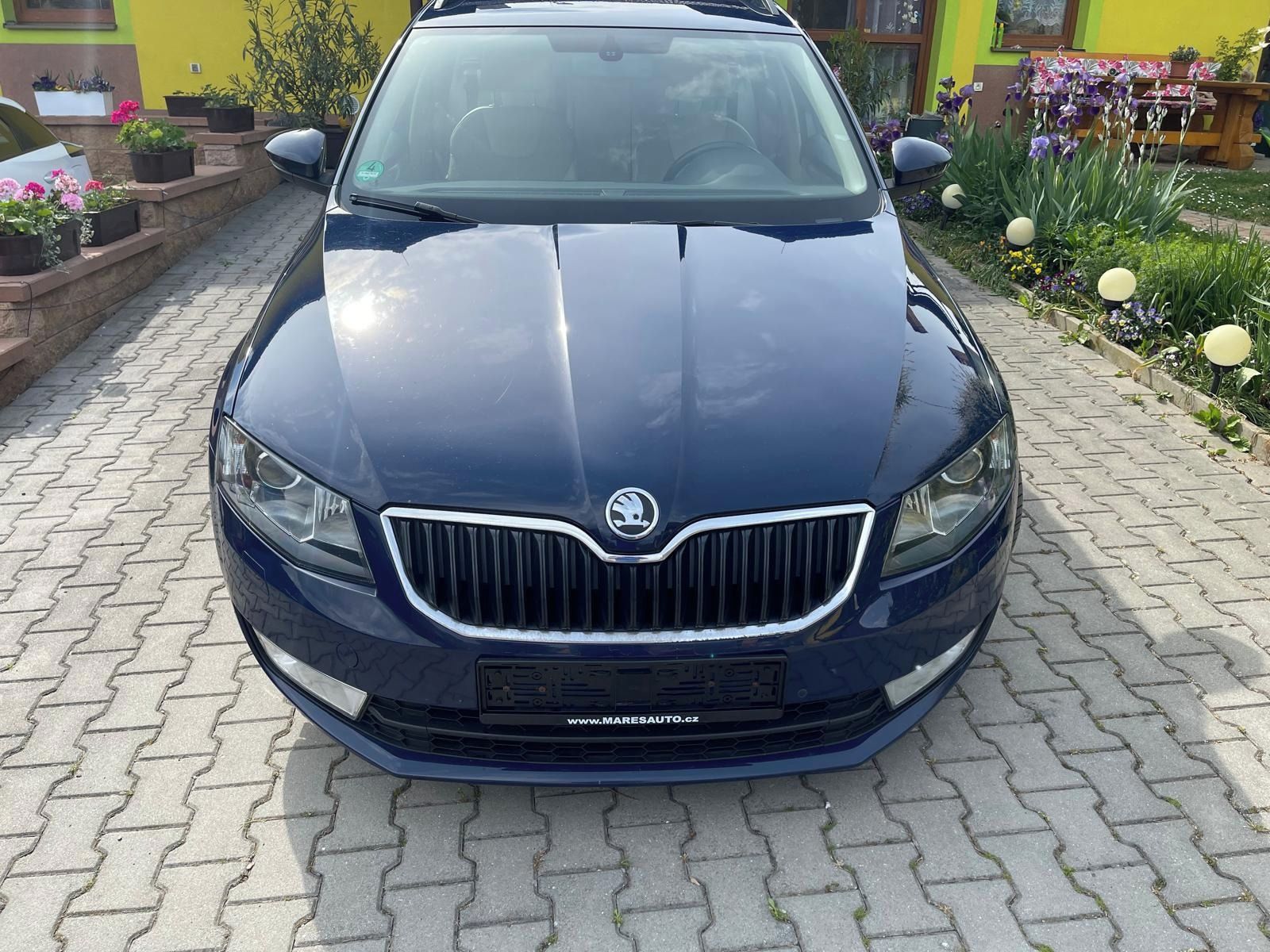 Škoda Octavia, Škoda Octavia 2.0TDI 110kw - fotka 3