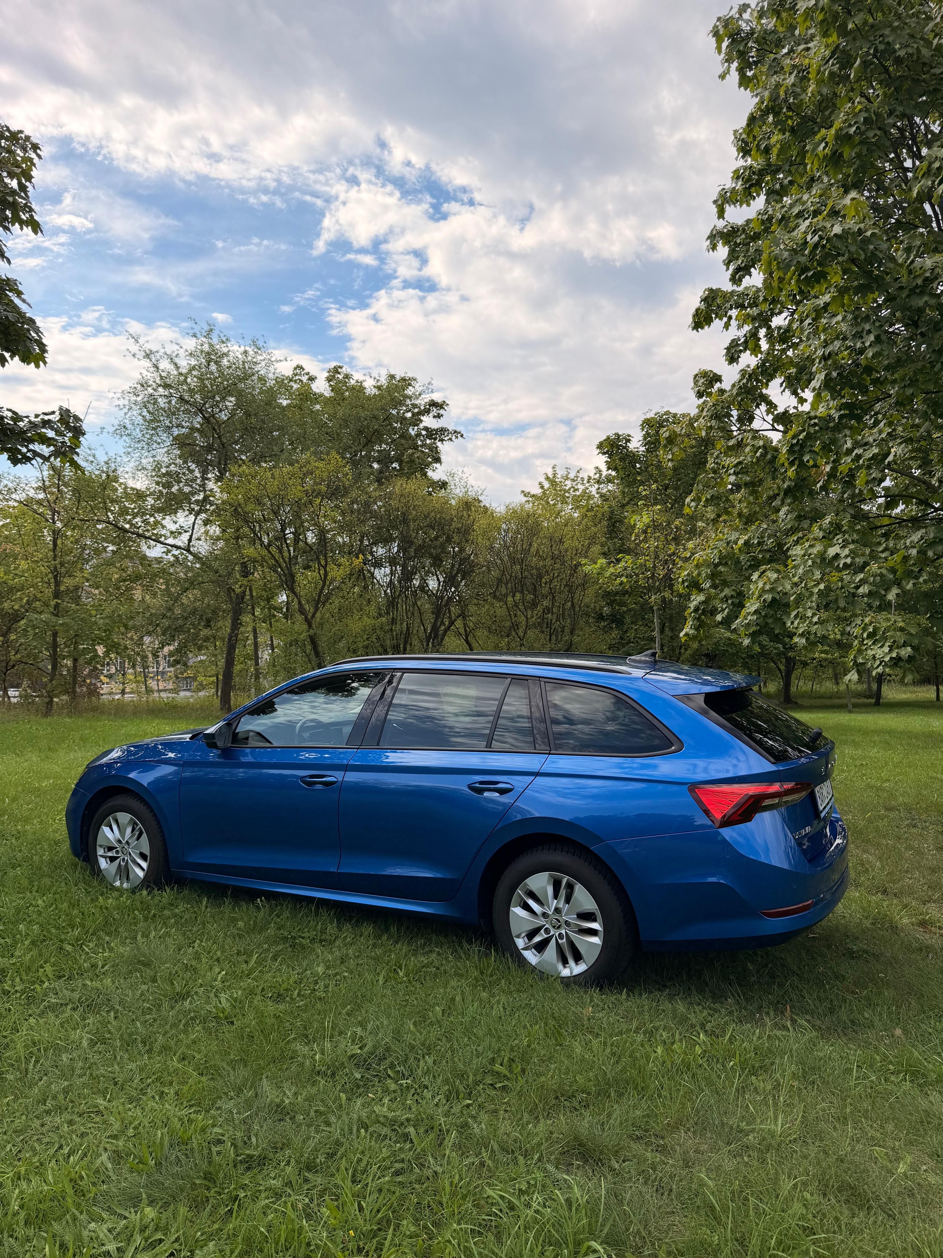 Škoda Octavia, 2.0TDI  DSG NEHAVAROVANÉ ČR - fotka 3