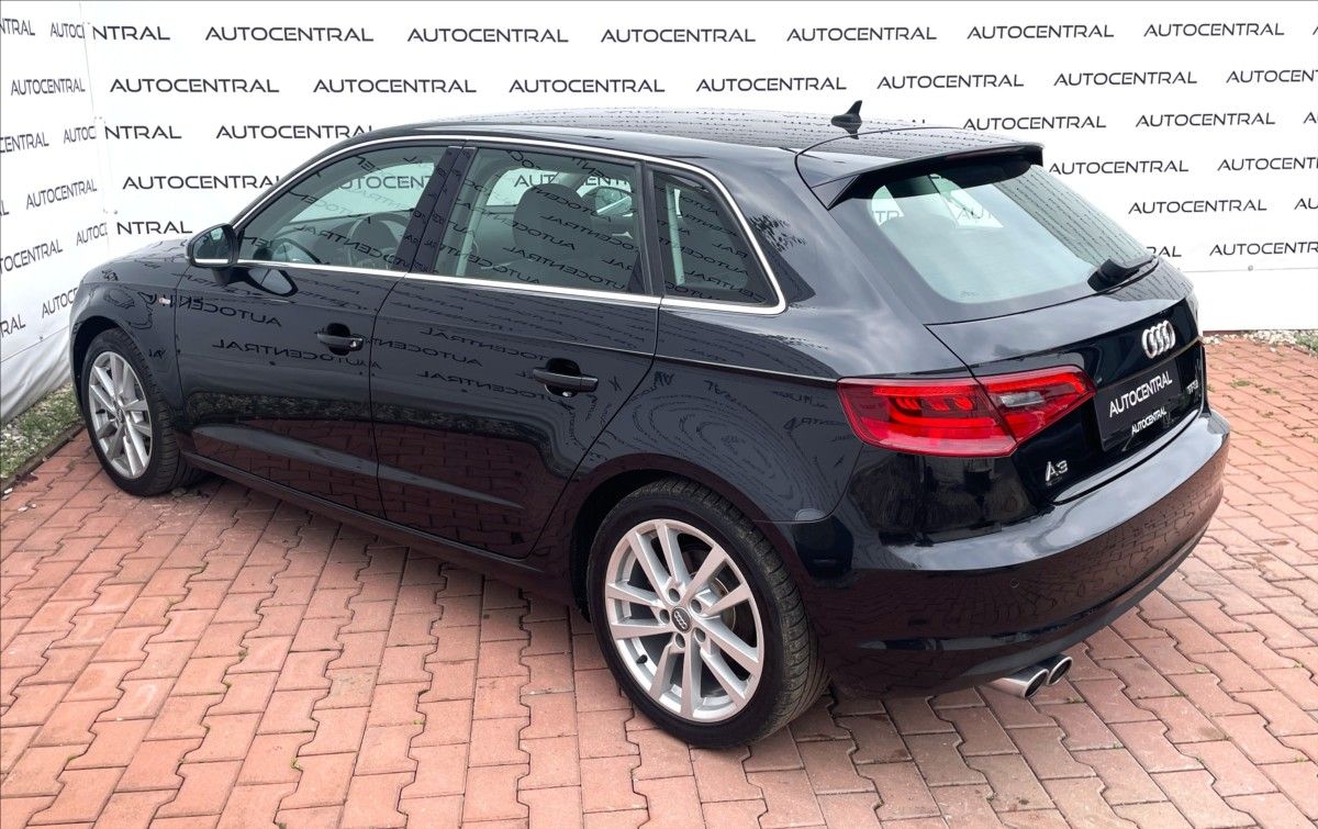 Audi A3, 1,4 TFSI  S-line 90kw, Navi , - fotka 6