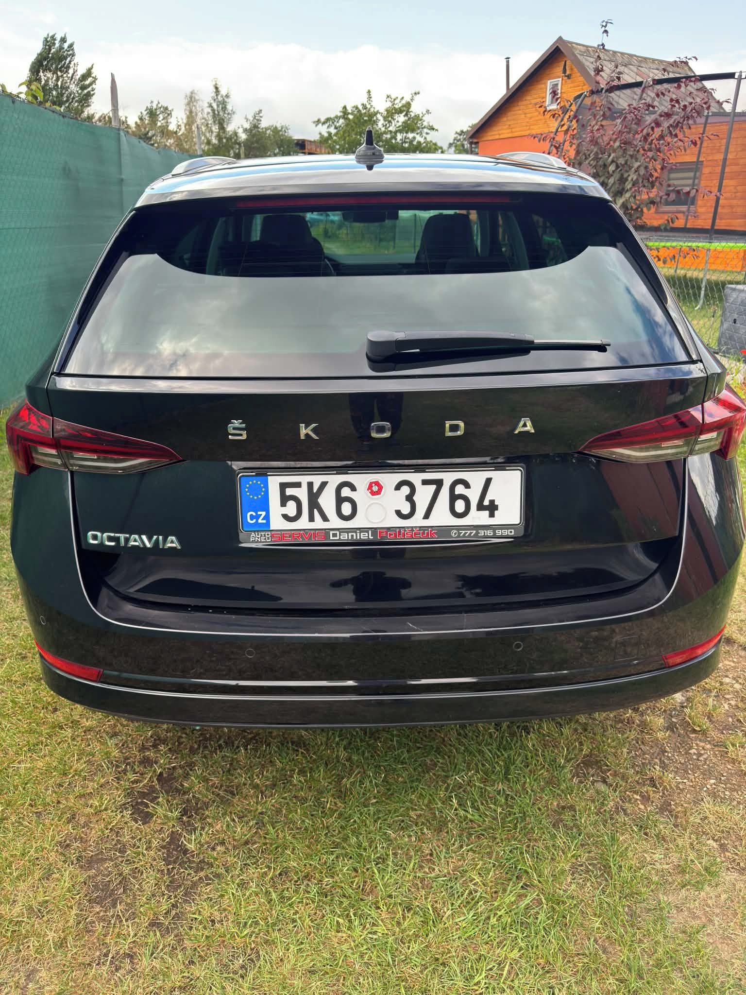Škoda Octavia, Škoda Octavia 1.5TSI kombi - fotka 4