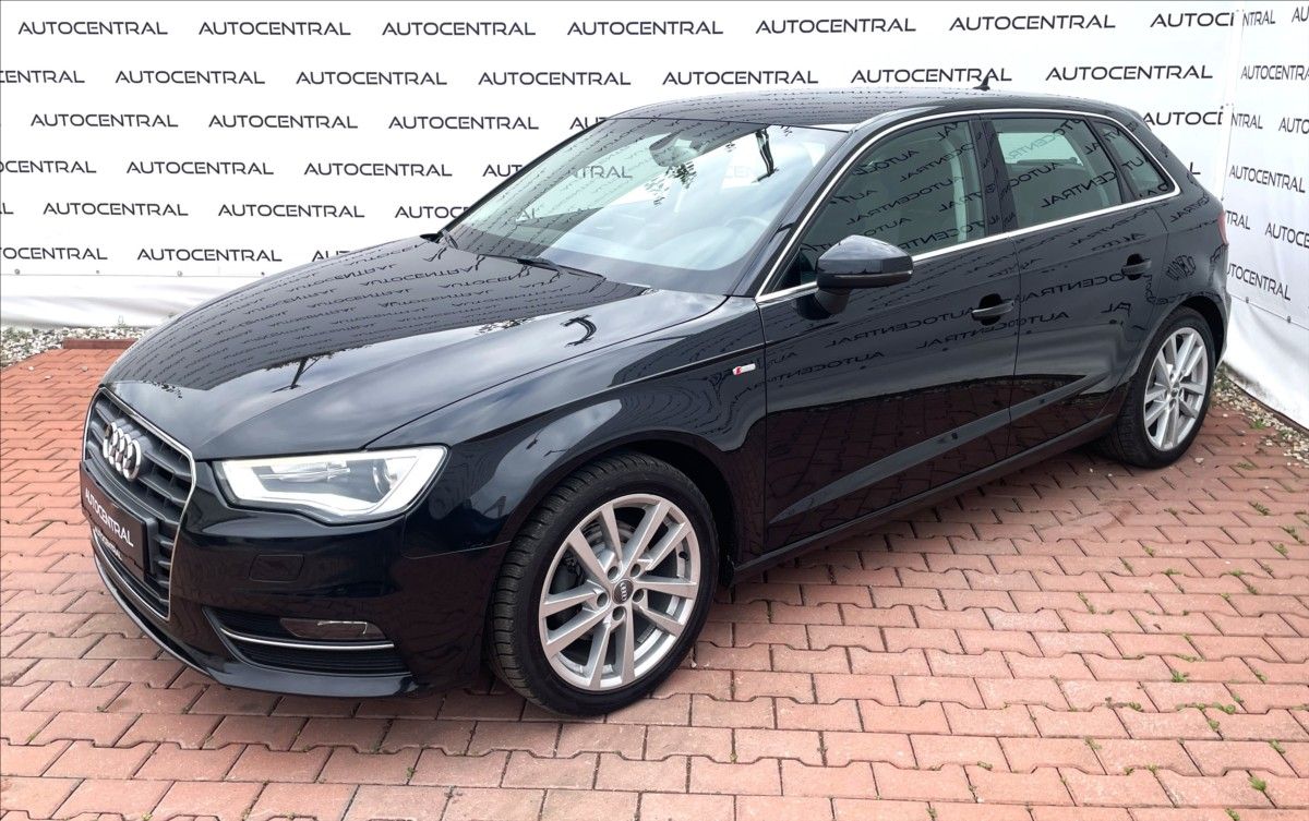 Audi A3, 1,4 TFSI  S-line 90kw, Navi , - fotka 3