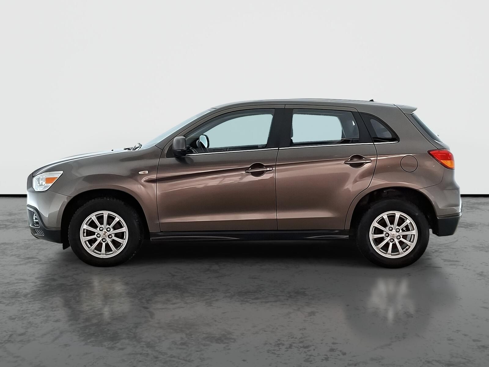 Mitsubishi ASX, 1.8 DI-D MIVEC, 4X4, Tempomat - fotka 3
