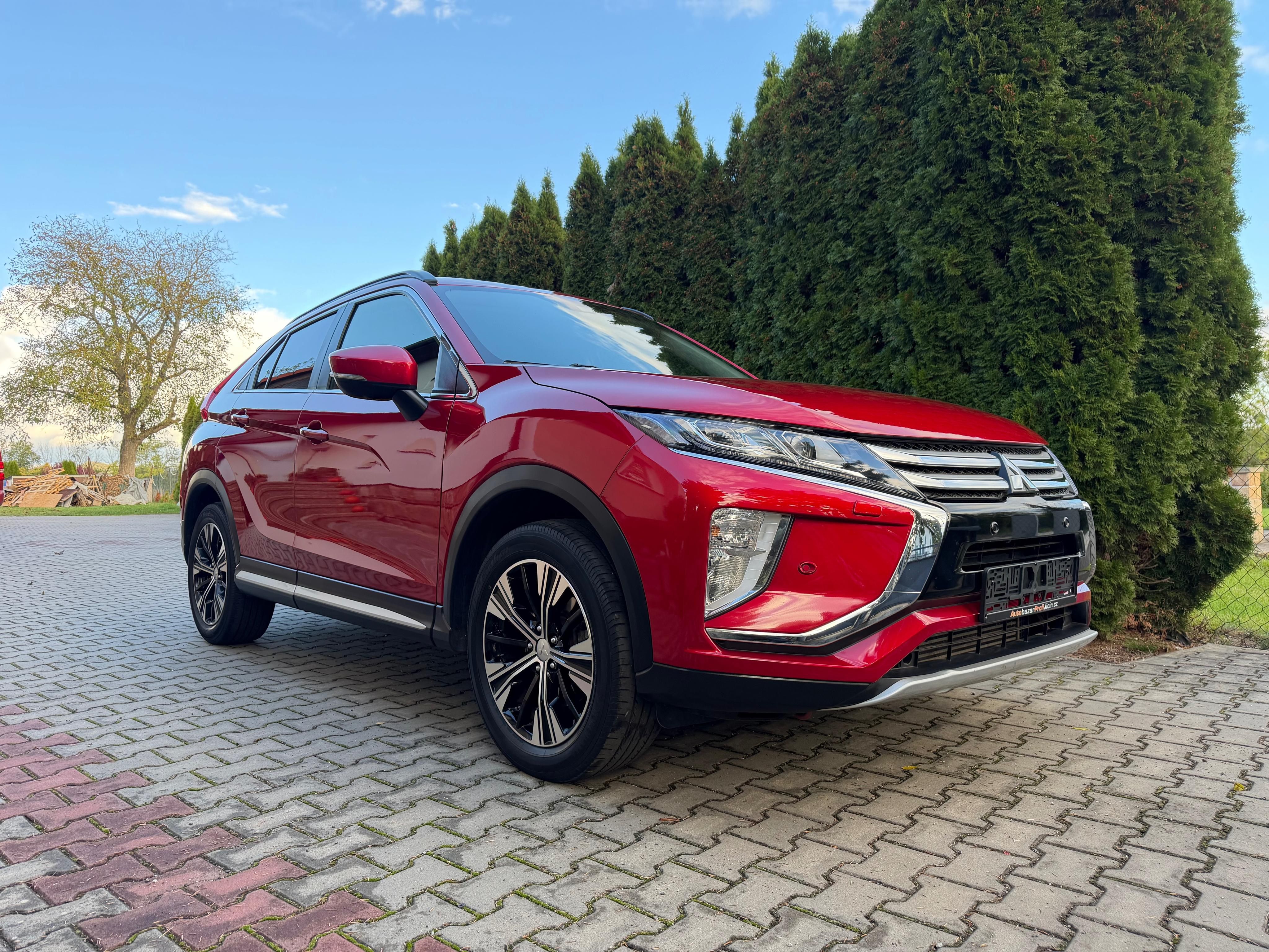 Mitsubishi Eclipse Cross, 1,5 T 4x4 Automat 1 Majitel - fotka 3