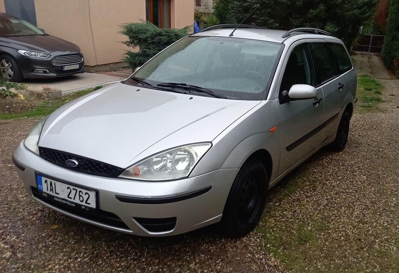 Ford Focus, 1.6 benzín, zánovní STK