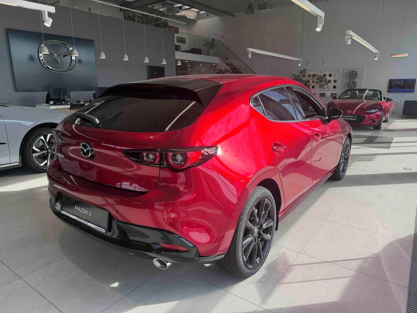 Mazda 3, 5HB 186ps 6AT FWD Homura Plus - fotka 6