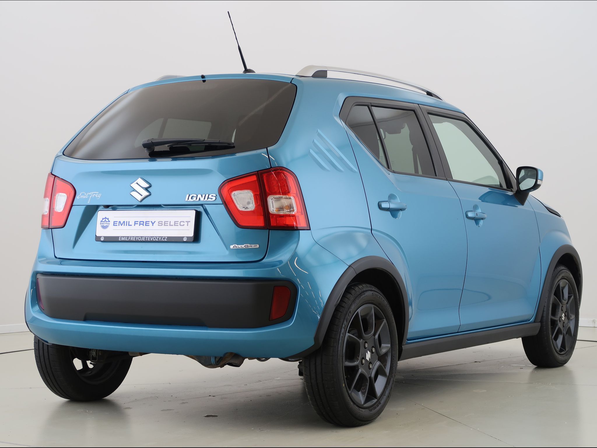 Suzuki Ignis, 1.2,66KW,4x4,Kamera,Navi,CZ - fotka 5