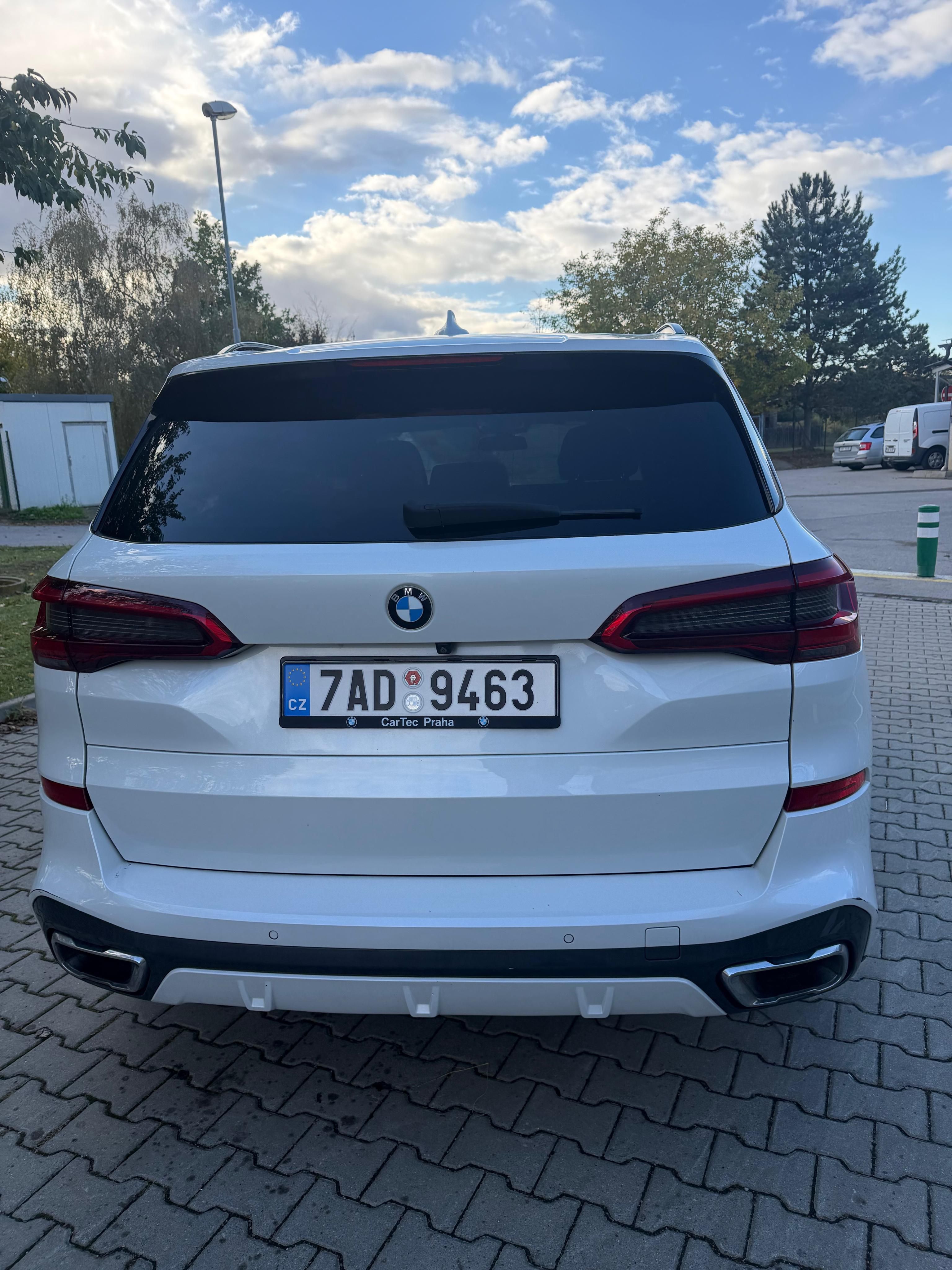 BMW X5, BMW X5 xDrive30d M paket - fotka 4
