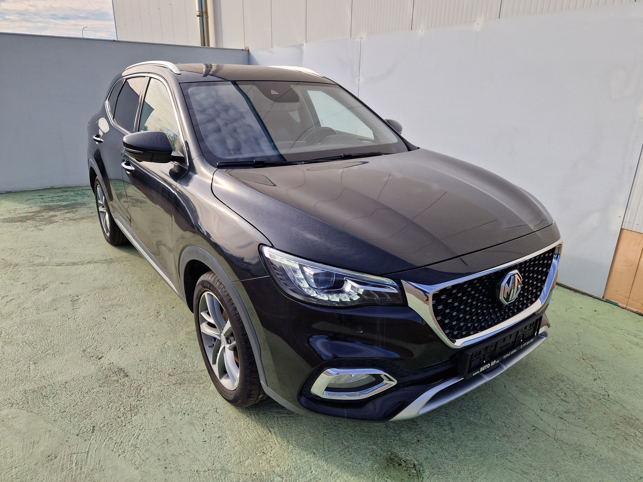 MG HS, Luxury  1.5
