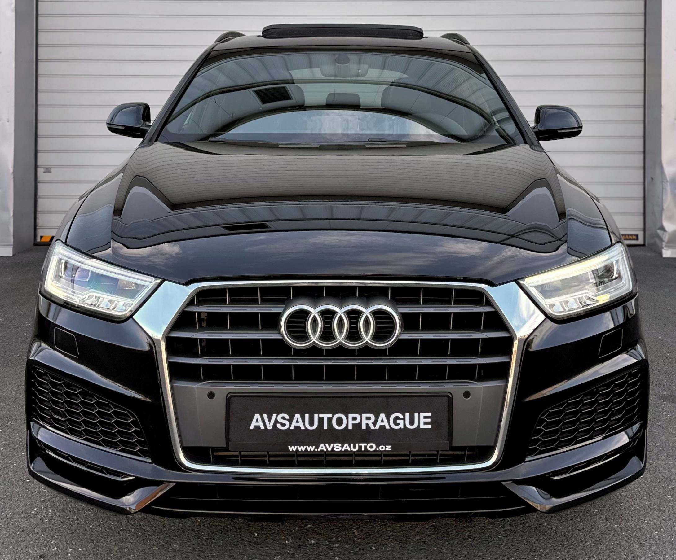 Audi Q3, S-LINE 2.0 TFSI 147KW PREMIUM+ - fotka 2