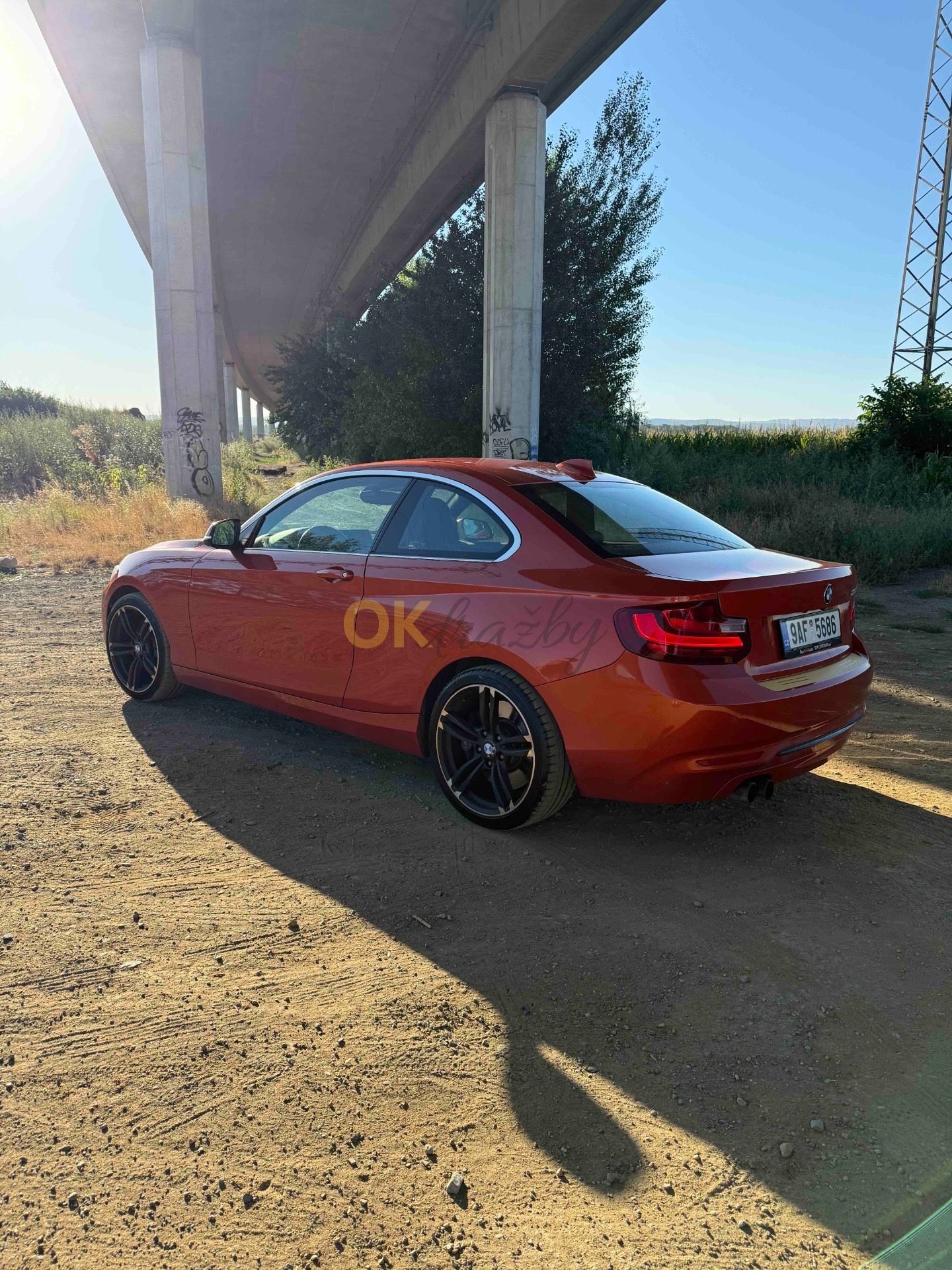 BMW Řada 2, BMW 230i - fotka 4