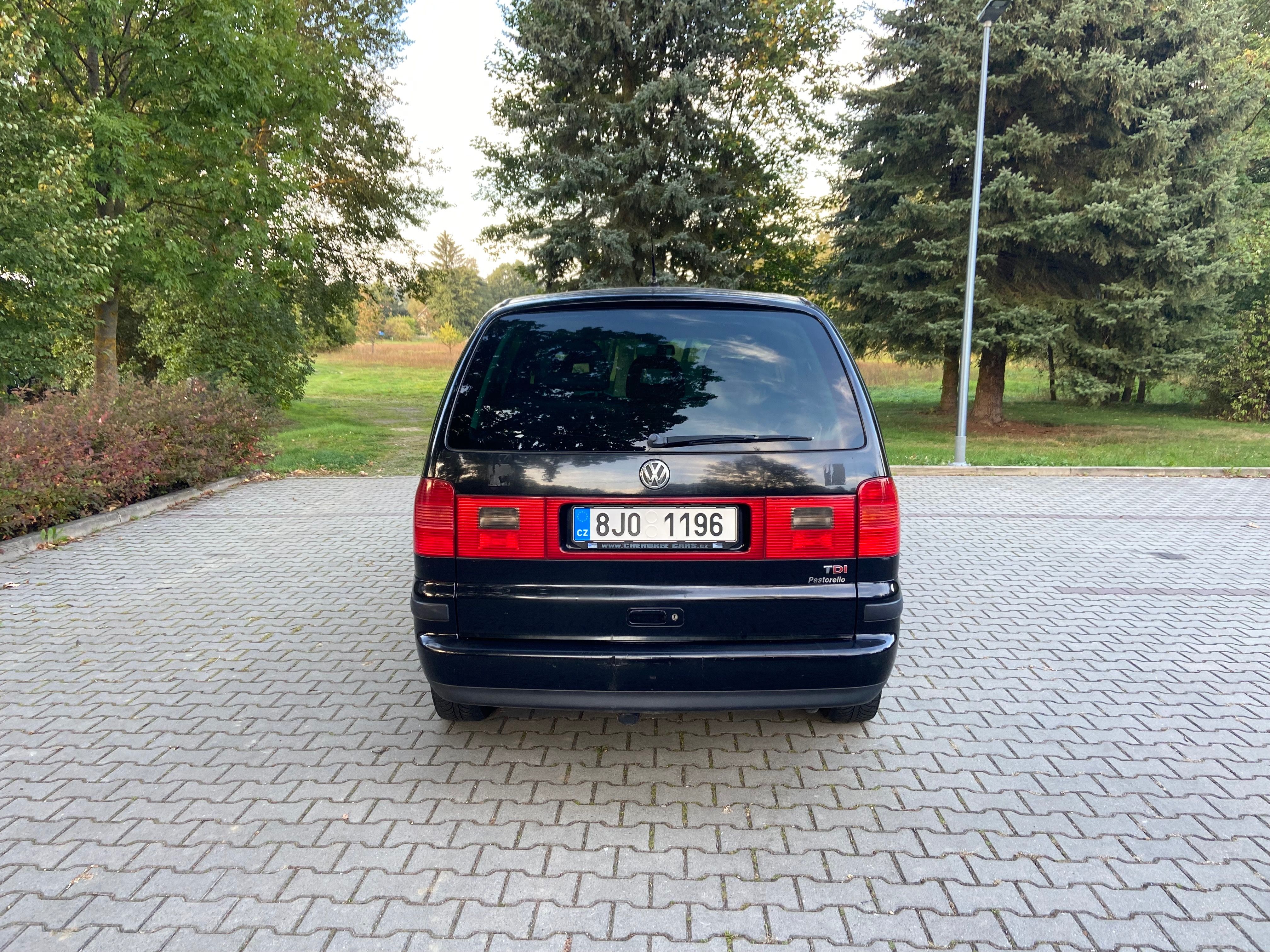 Volkswagen Sharan, 1.9 TDi 7 míst - fotka 5