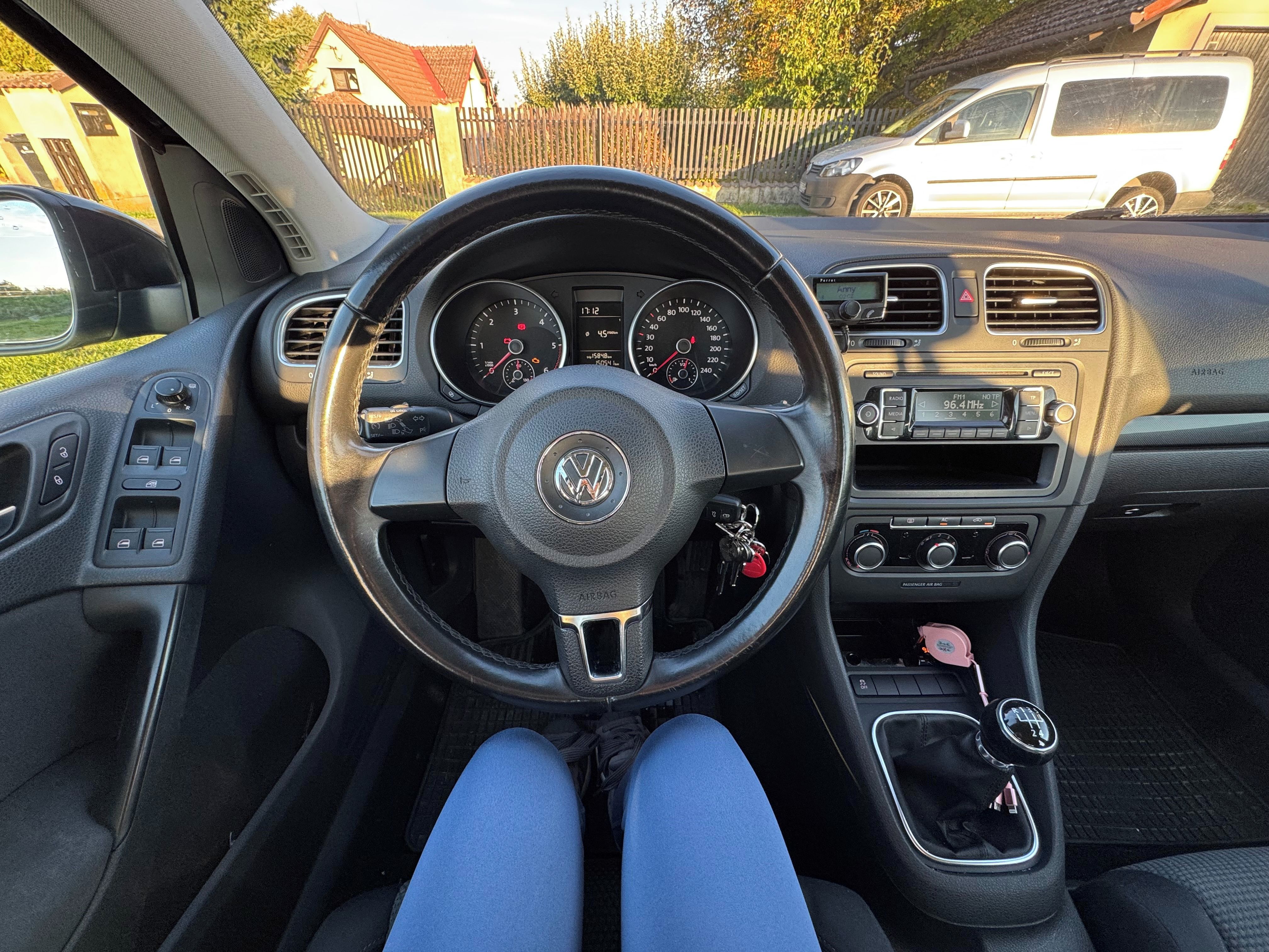 Volkswagen Golf, 1.6 tdi,66 kW, nafta. - fotka 2