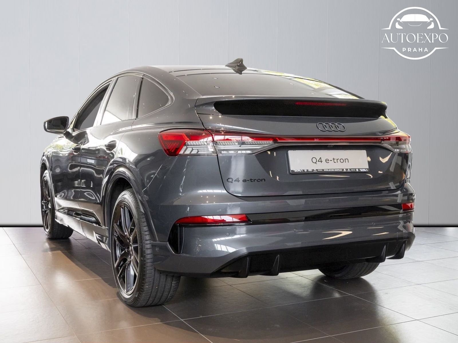 Audi Q4 e-tron, Q4 Sportback e-tron performanc - fotka 4