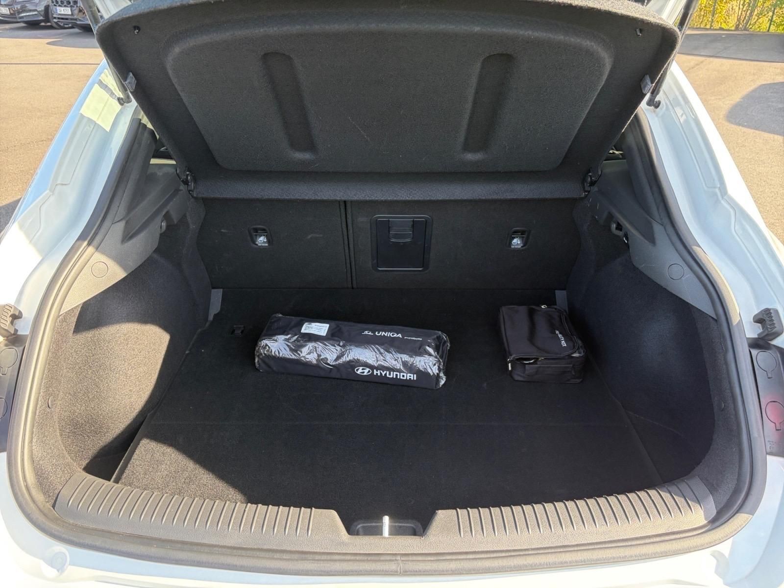 Hyundai i30, N LINE 1.5T-GDI 118kW CZ DPH - fotka 6