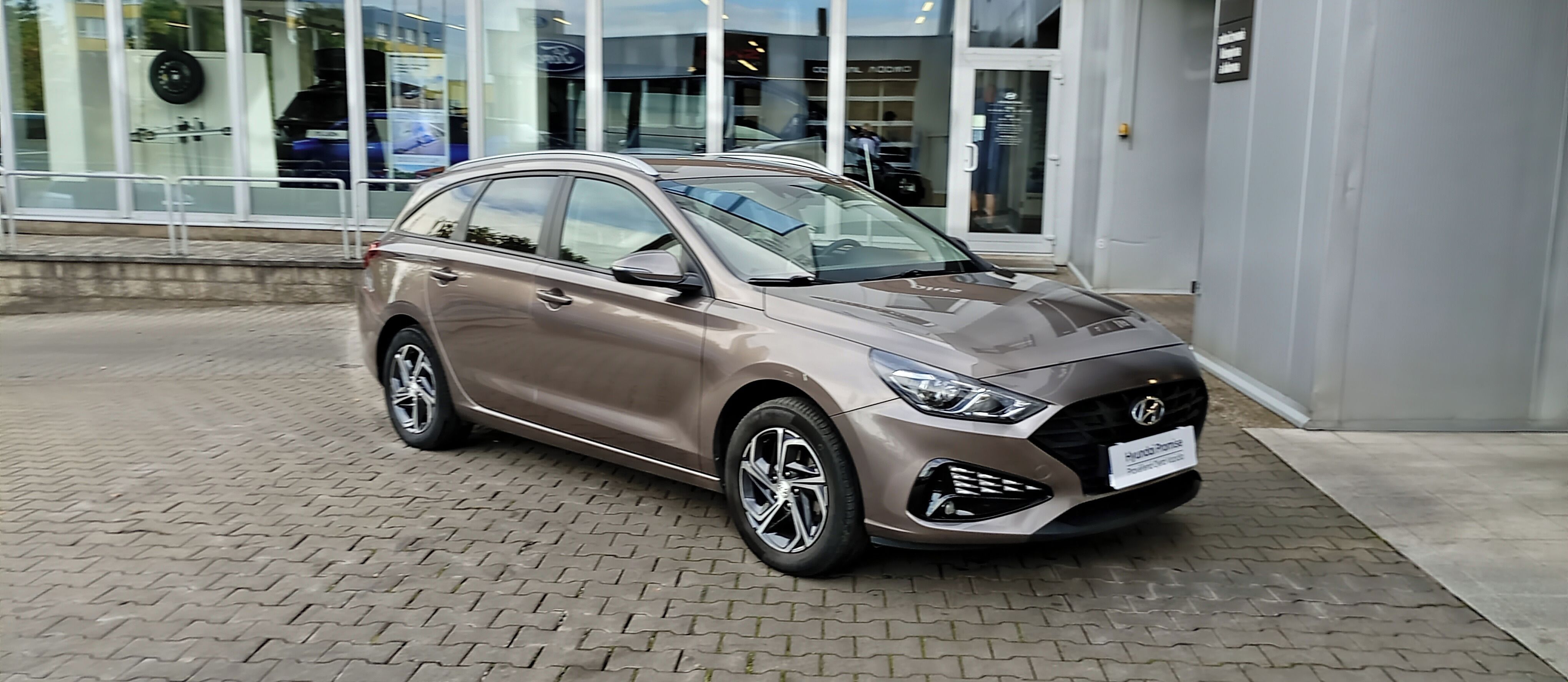 Hyundai i30, 1.5 81kW  Comfort Silky Bronz