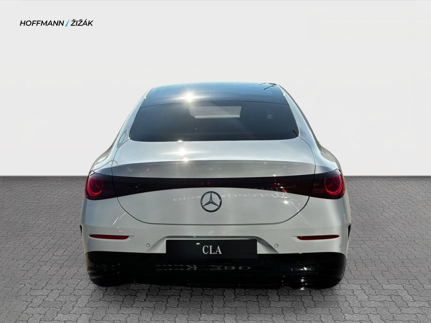Mercedes-Benz CLA, 350 4MATIC electric - fotka 6