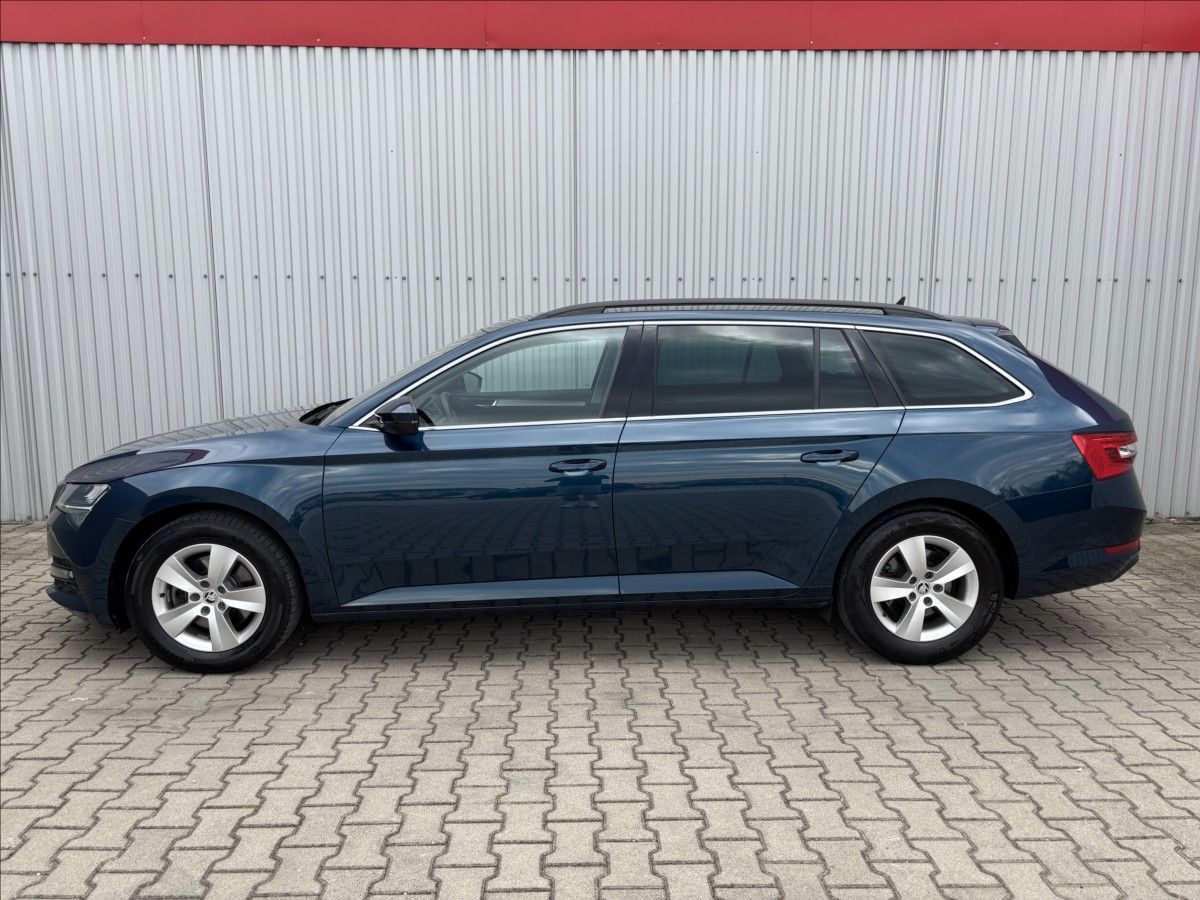 Škoda Superb, III Combi 2.0 TDi Style Navi - fotka 5