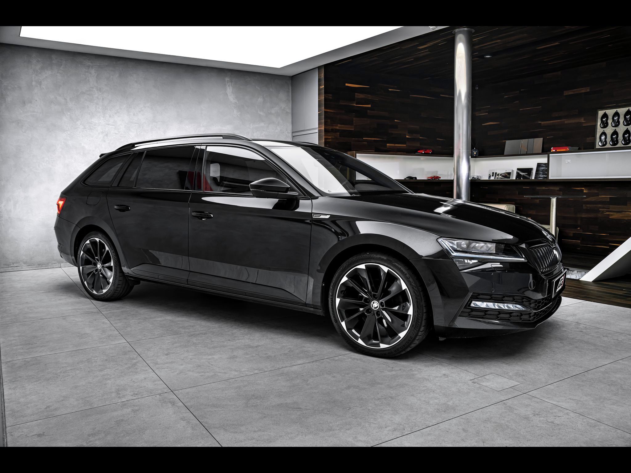 Škoda Superb, Sportline - fotka 4
