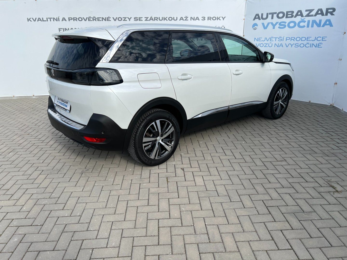 Peugeot 5008, 1.5HDi 96kW Allure! 7-míst! - fotka 4