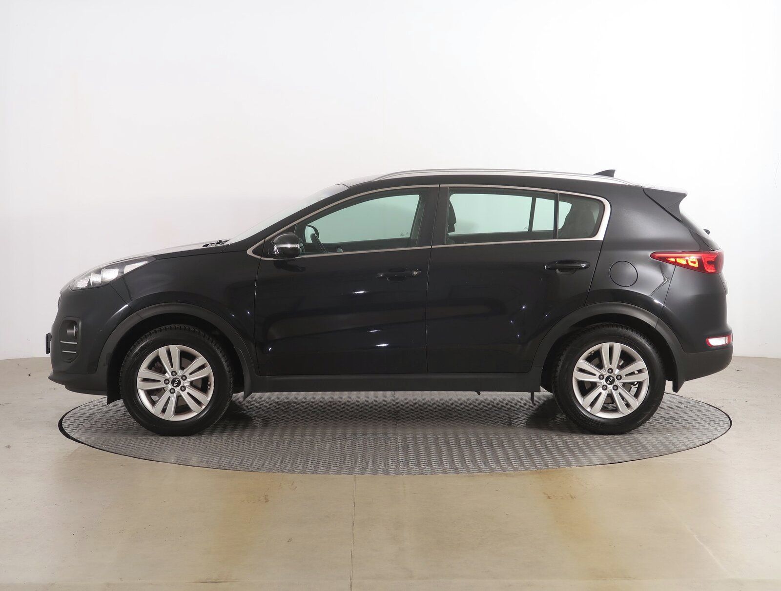 Kia Sportage, 1.6 GDI, Serv.kniha - fotka 3