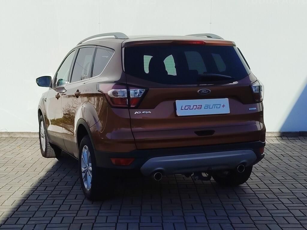Ford Kuga, Titanium 1.5 ecoboost 110 kW - fotka 6