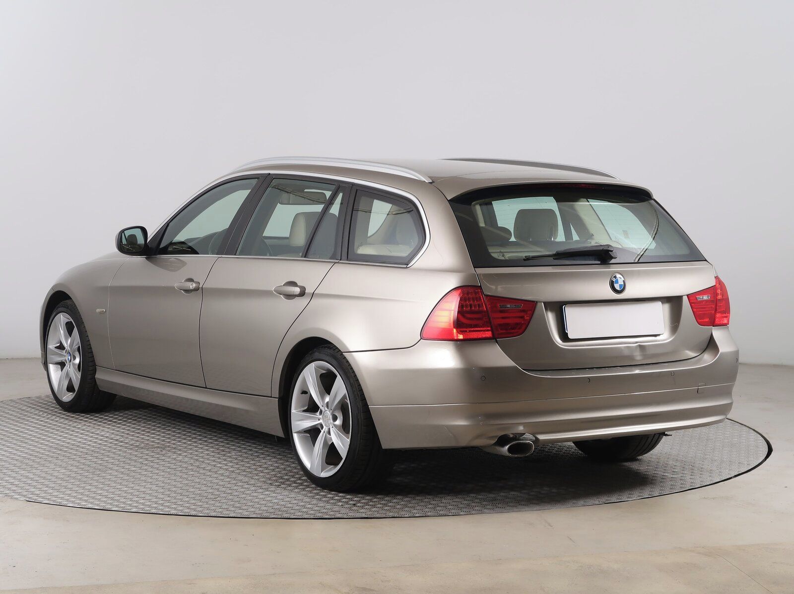 BMW Řada 3, 320 d, Serv.kniha - fotka 4