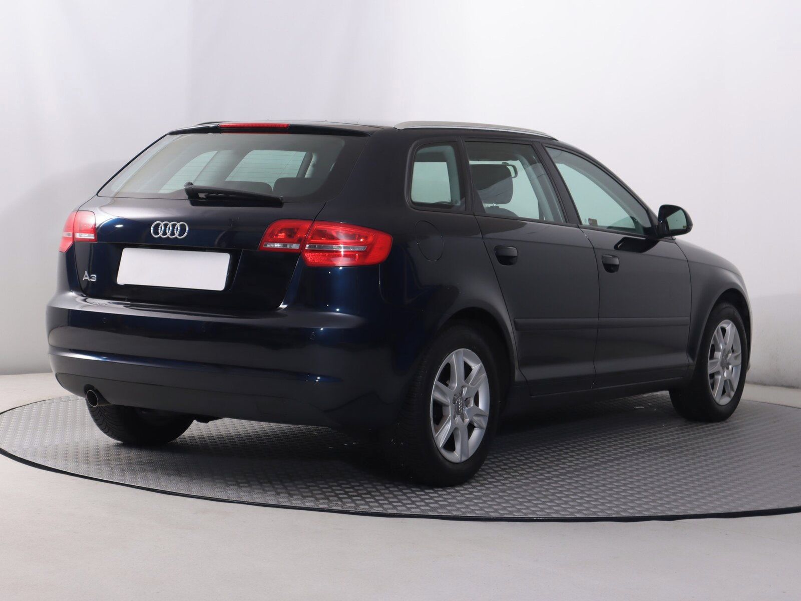 Audi A3, 1.6, Serv.kniha - fotka 5
