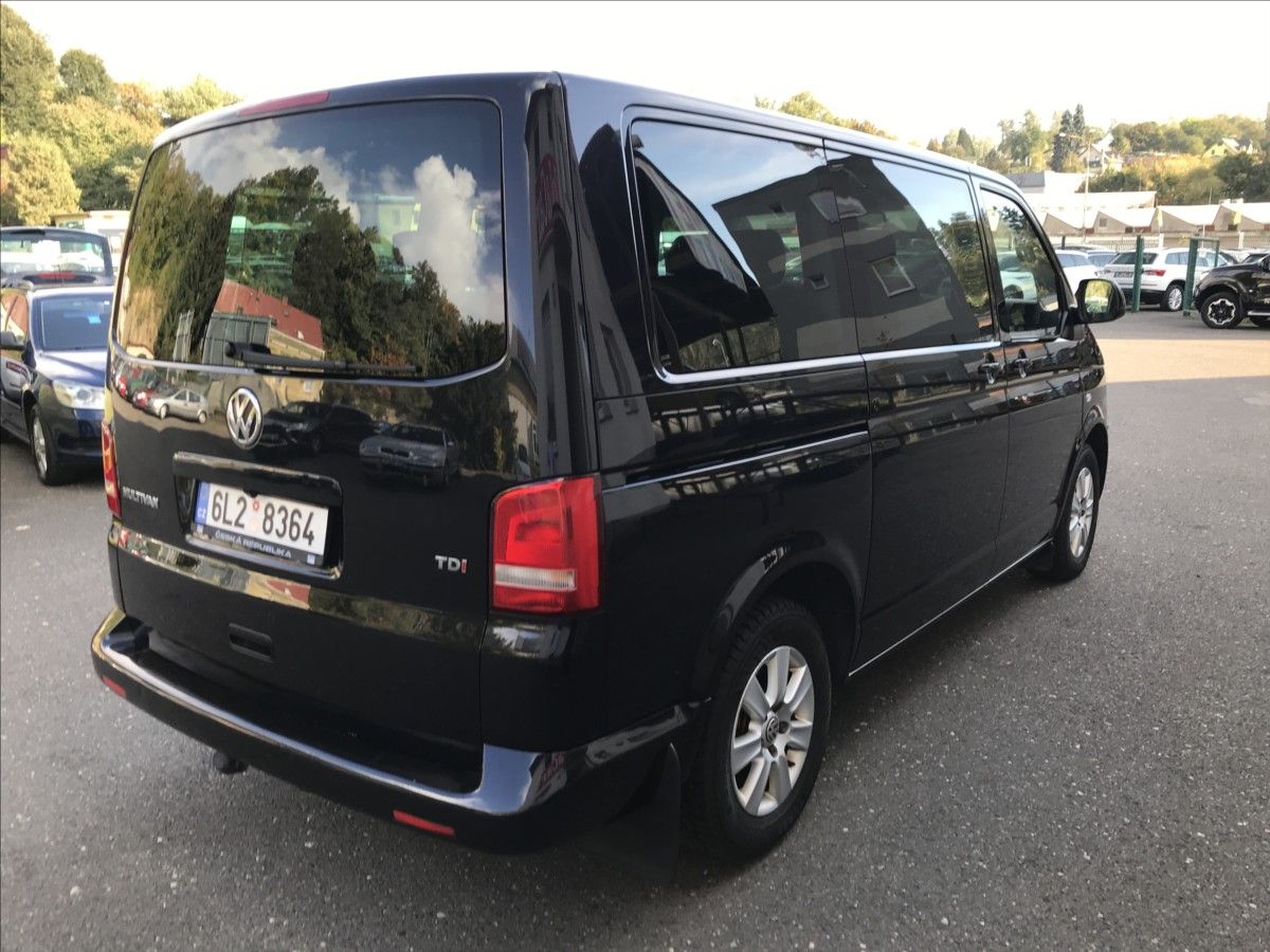Volkswagen Multivan, 2,0 TDi 103kW 7míst - fotka 4