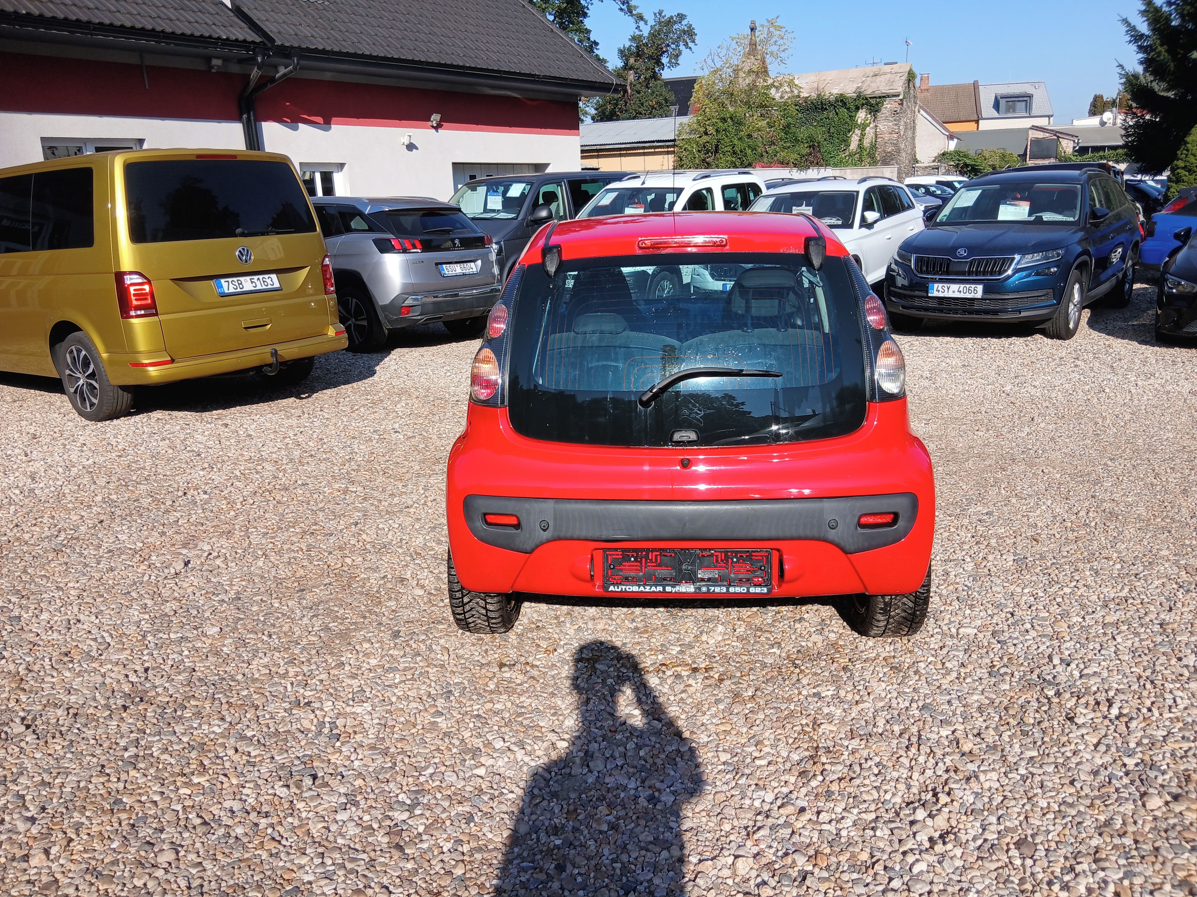 Citroën C1, 1.0i 50KW Automat S.Kniha - fotka 6