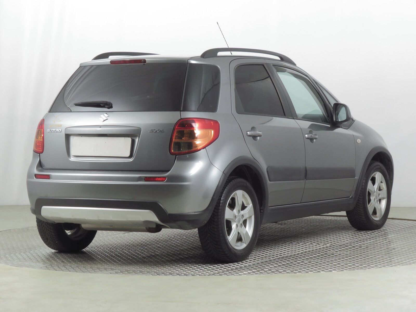 Suzuki SX4, 1.6 VVT, Serv.kniha - fotka 5