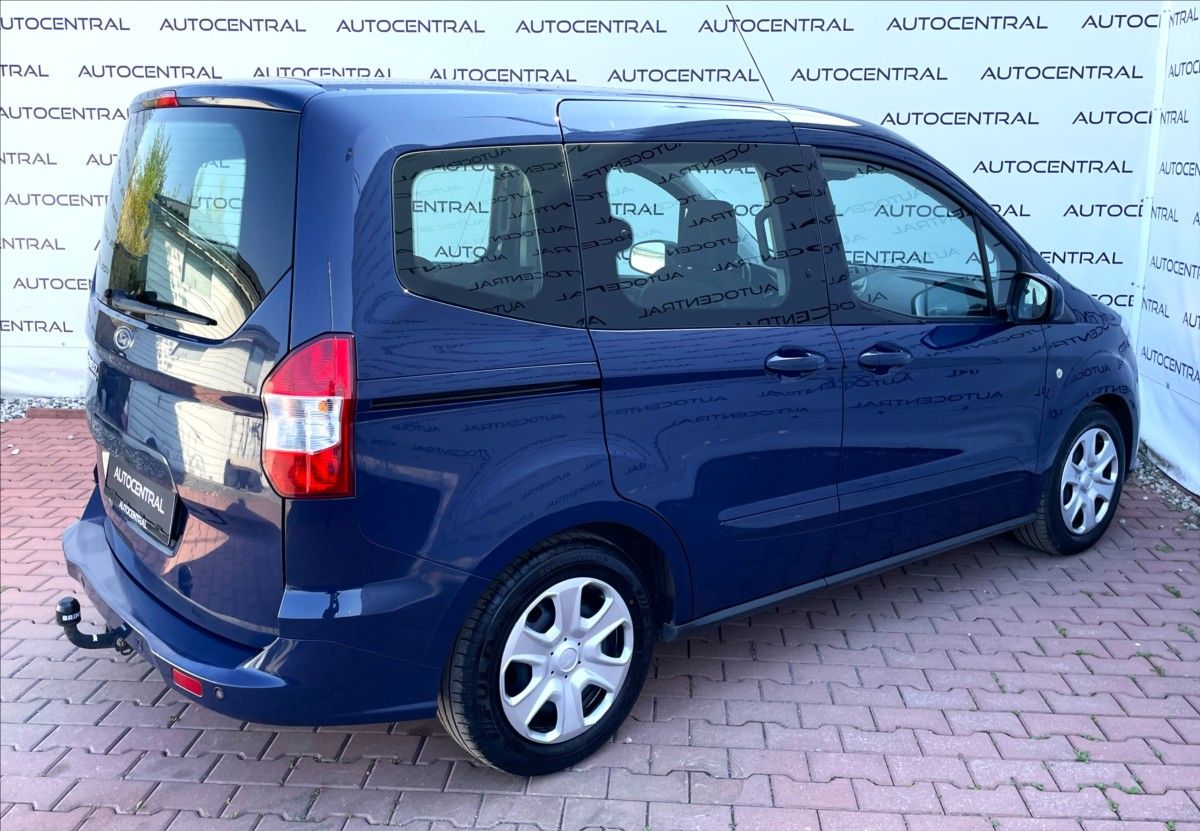 Ford Tourneo Courier, 1,5 TDCi,74kW,Trend,ČR,1.maj., - fotka 4