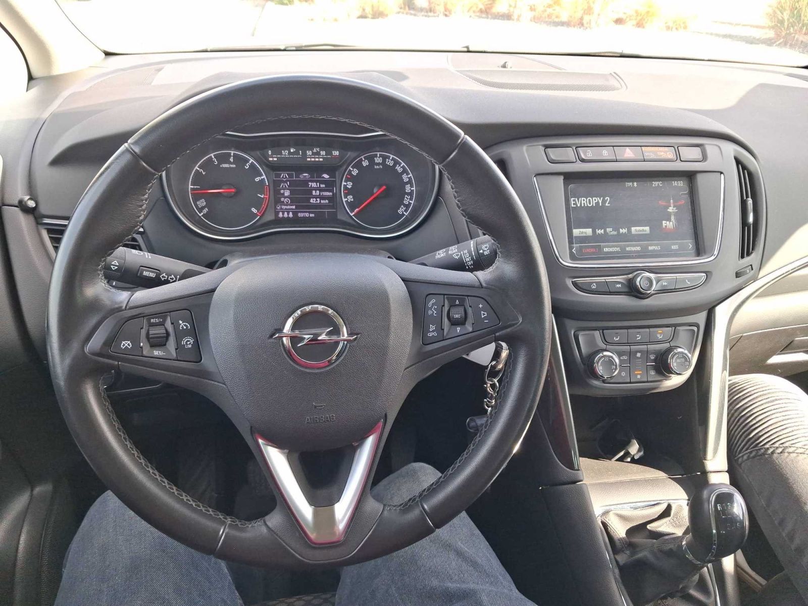 Opel Zafira, 1.6 Turbo, Serv.kniha, Kůže - fotka 3