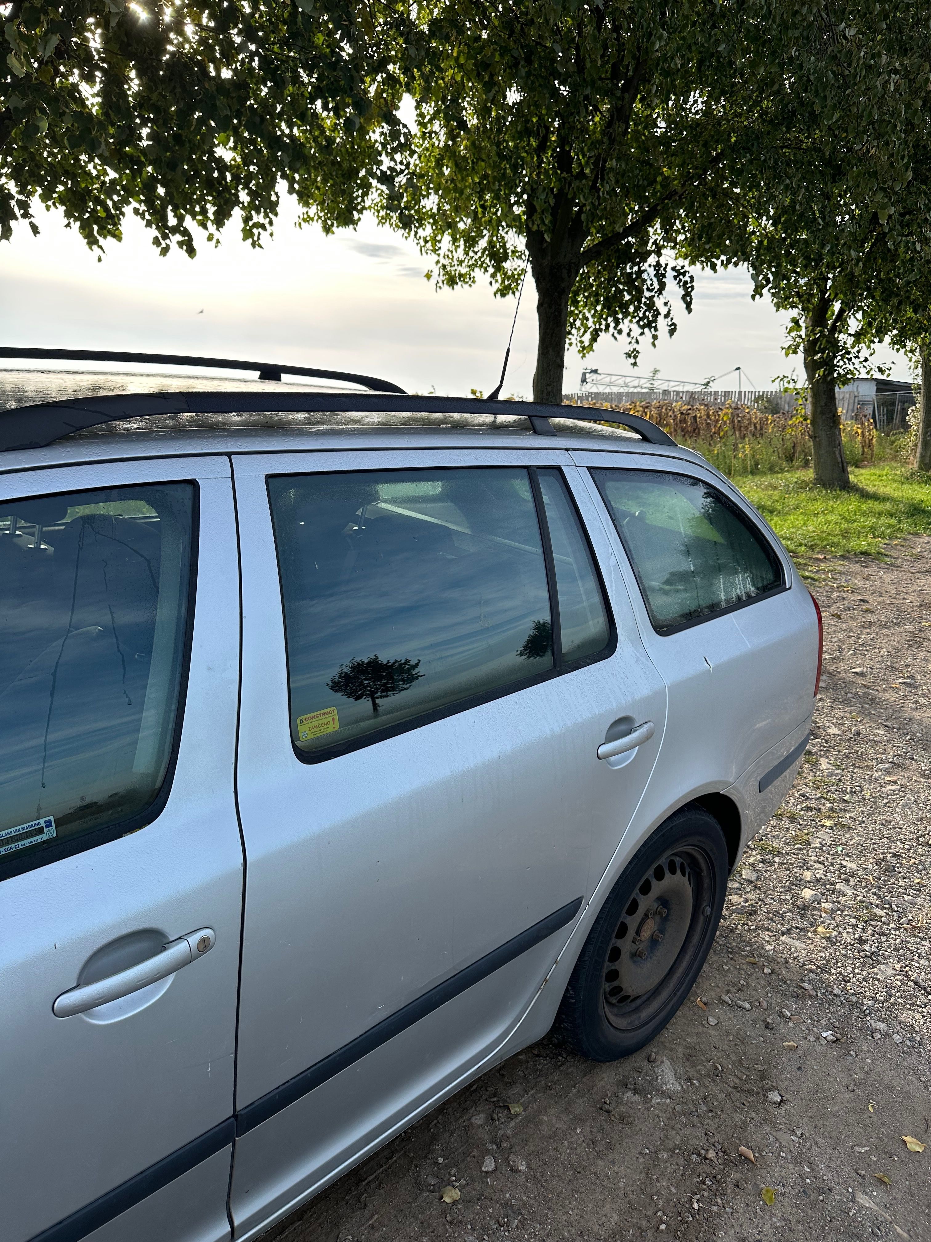 Škoda Octavia, 1.9tdi 77kW - fotka 5